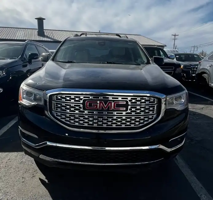 2019 GMC Acadia Denali AWD's photo