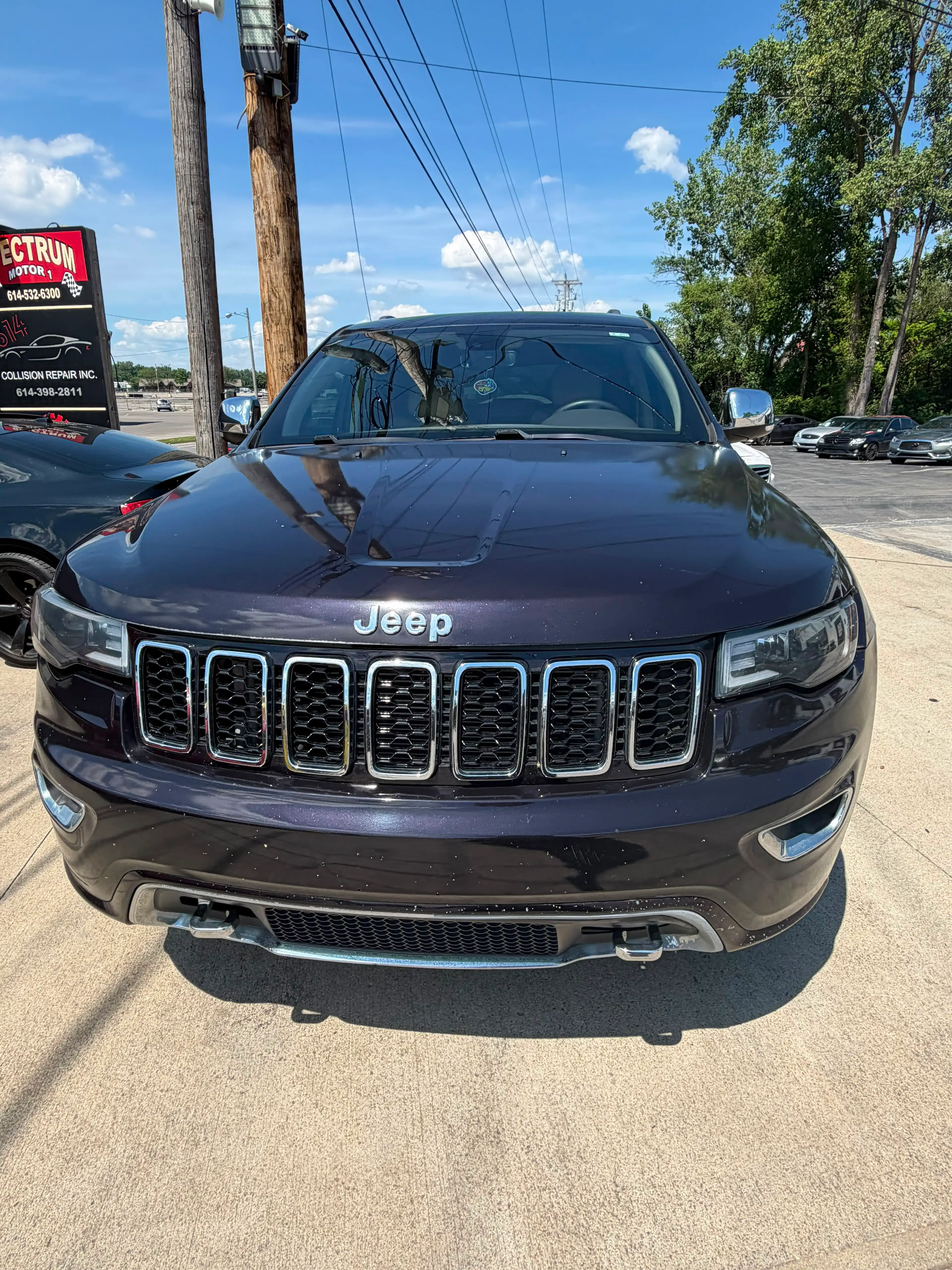 2019 Jeep Grand Cherokee Overland 4WD's photo
