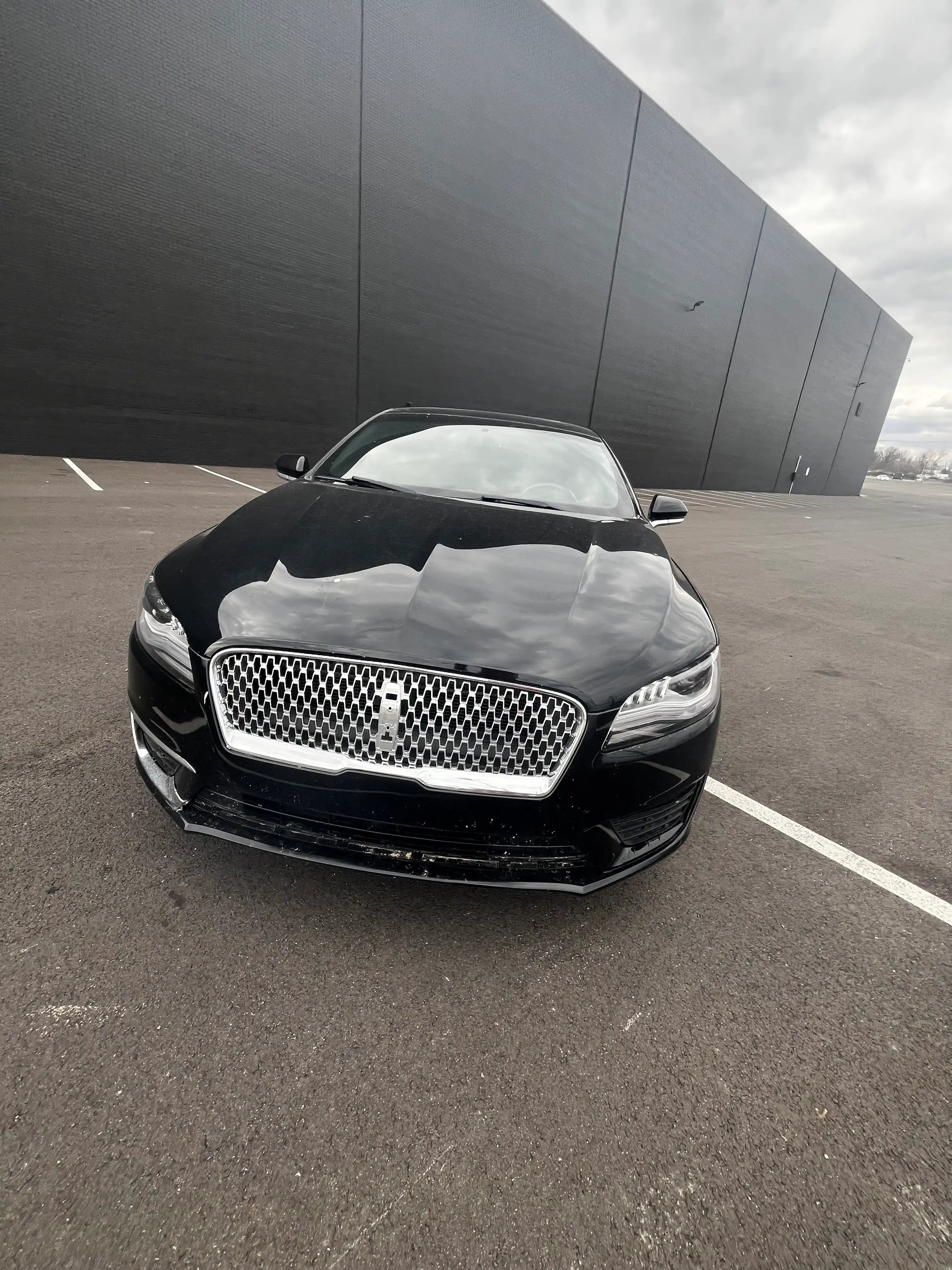 2018 Lincoln MKZ Reserve FWD's photo