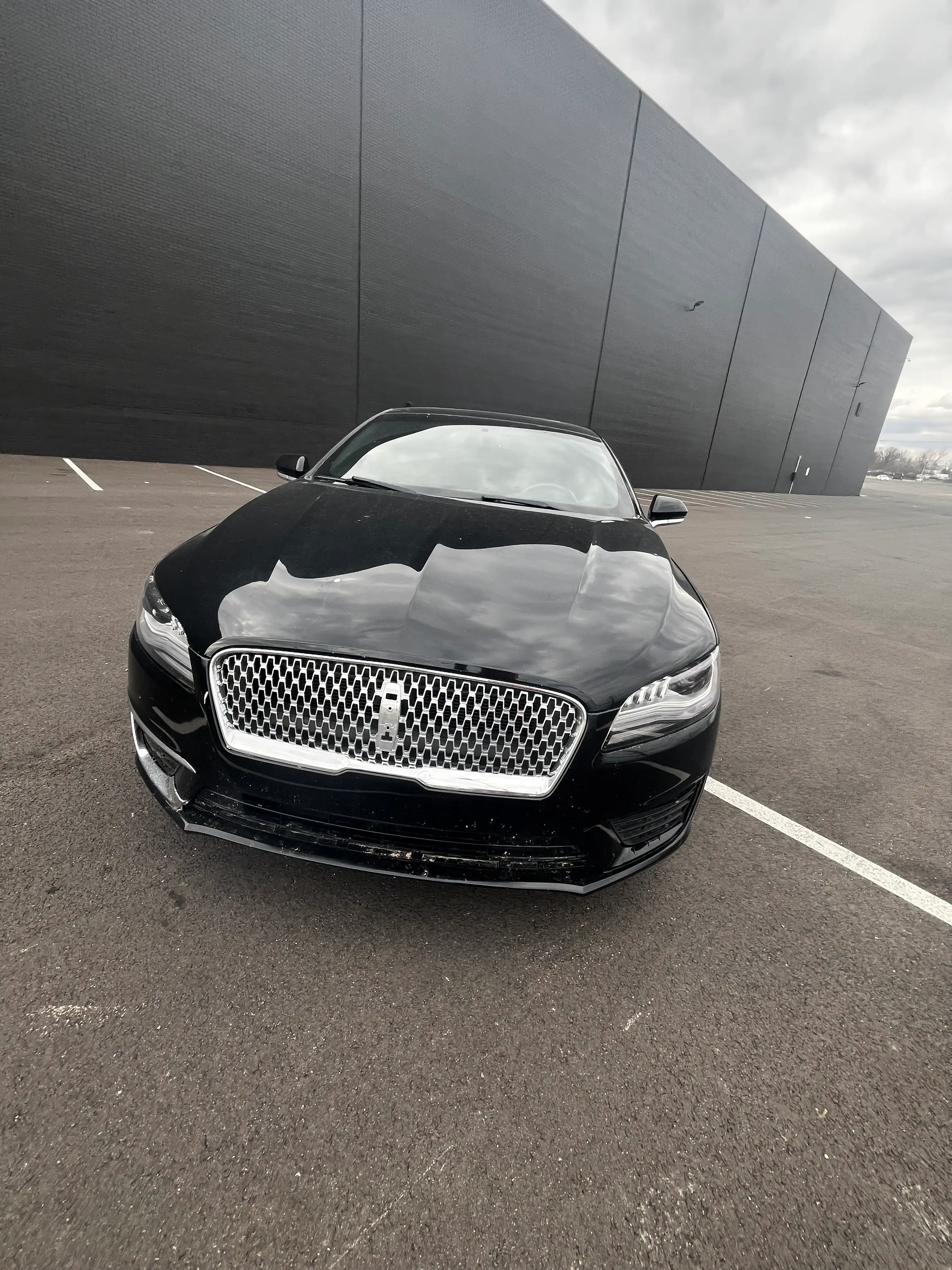 2018 Lincoln MKZ Reserve FWD's photo