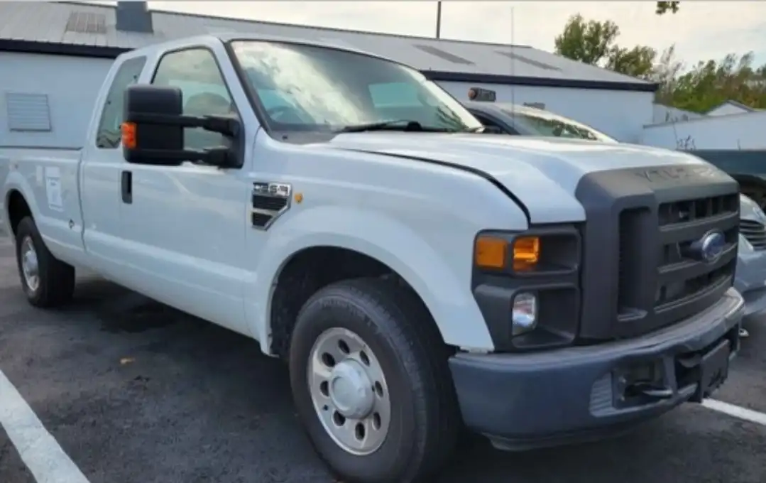 2010 Ford F-250 XL SuperCab 158 in's photo