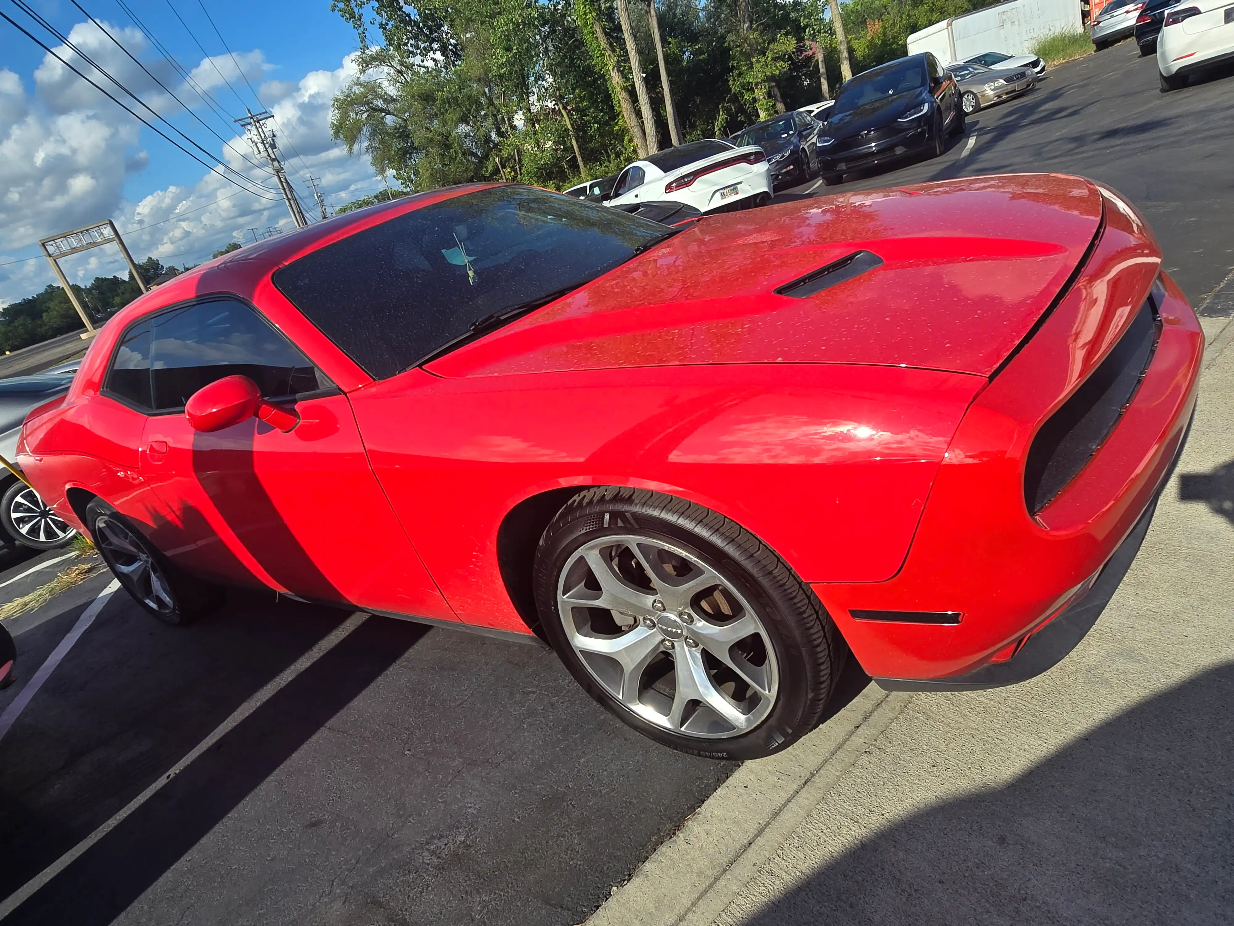 2015 Dodge Challenger SXT Plus's photo