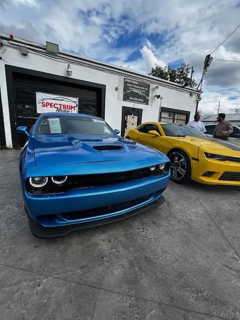 2016 Dodge Challenger R/T Plus photo 5