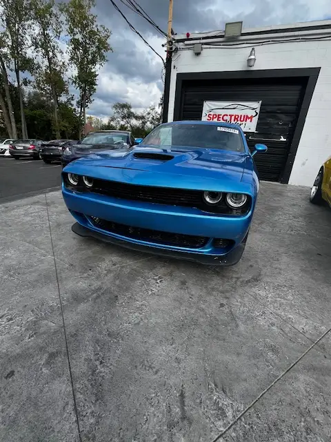 2016 Dodge Challenger R/T Plus photo 1