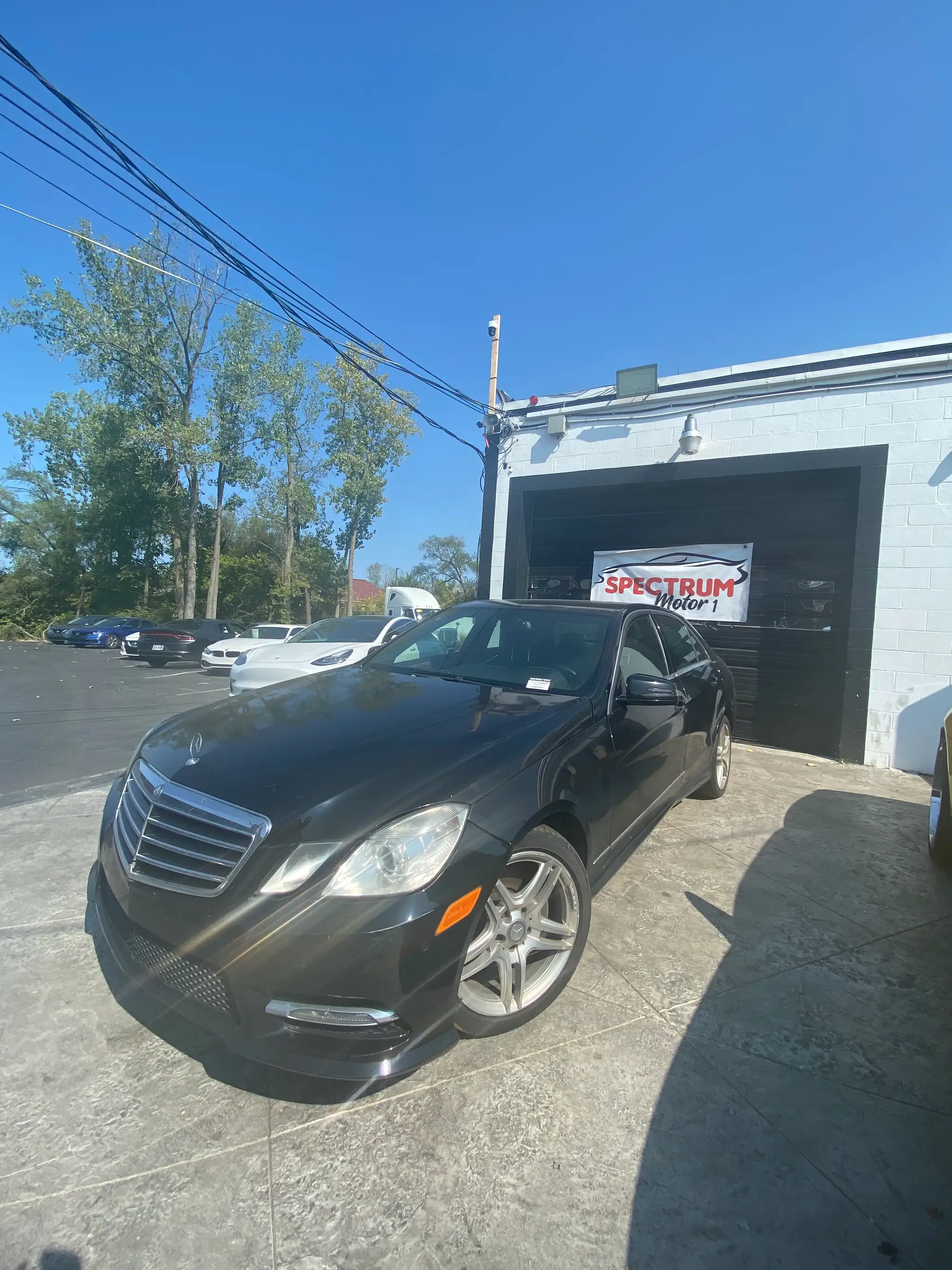 2012 Mercedes-Benz E-Class E350 Luxury 4MATIC photo 1