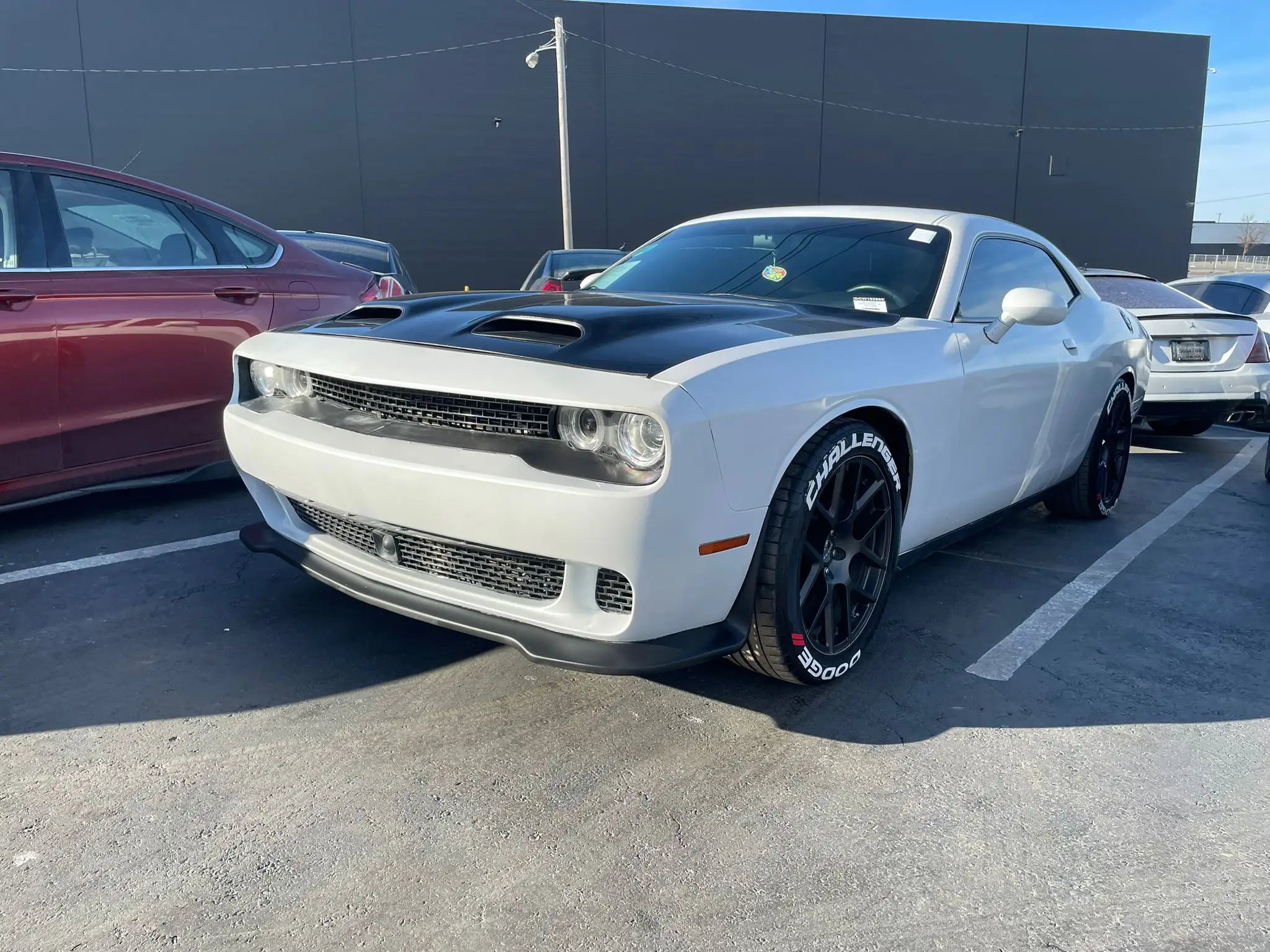 2016 Dodge Challenger Scat Pack photo 1