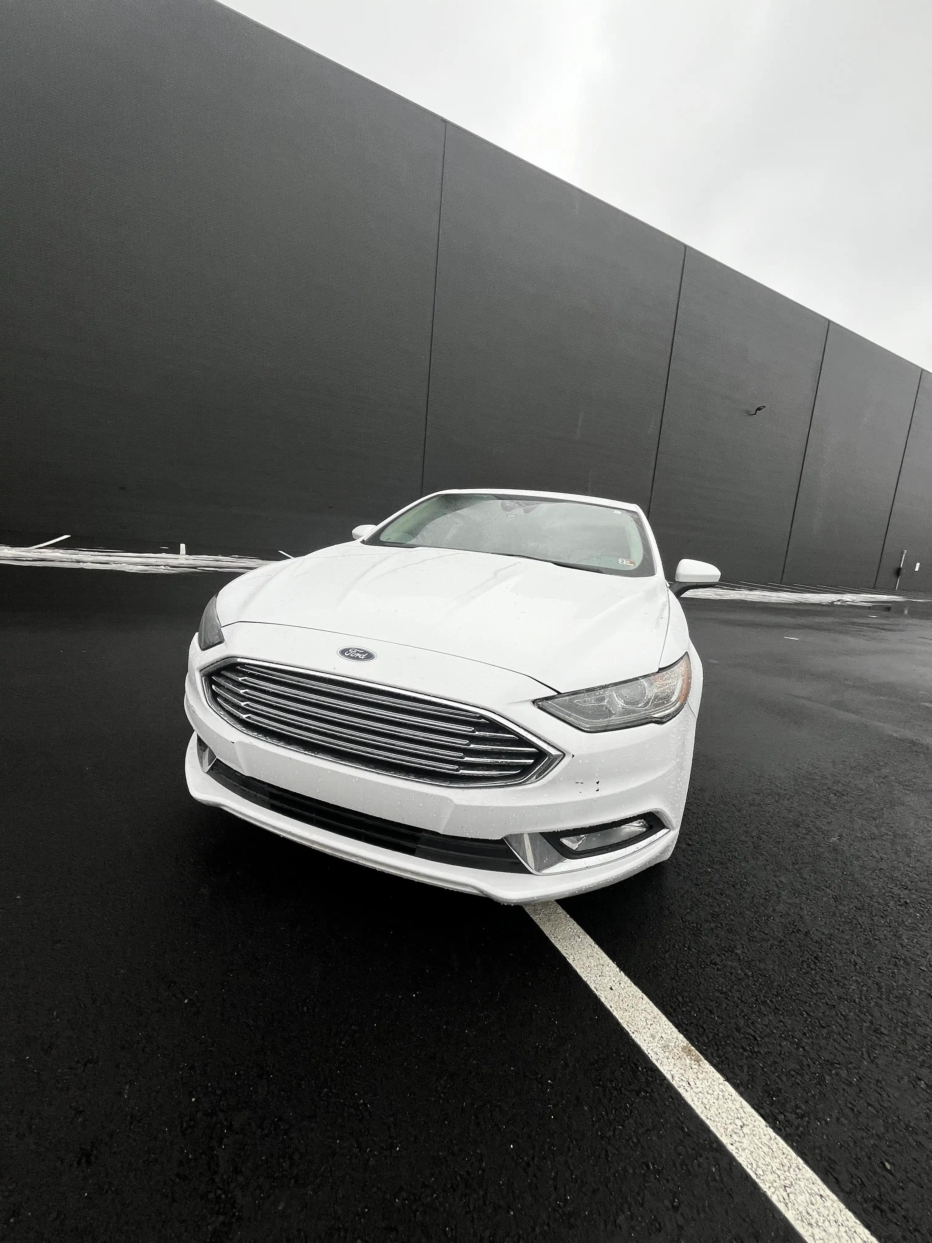 2019 Ford Fusion SE FWD's photo