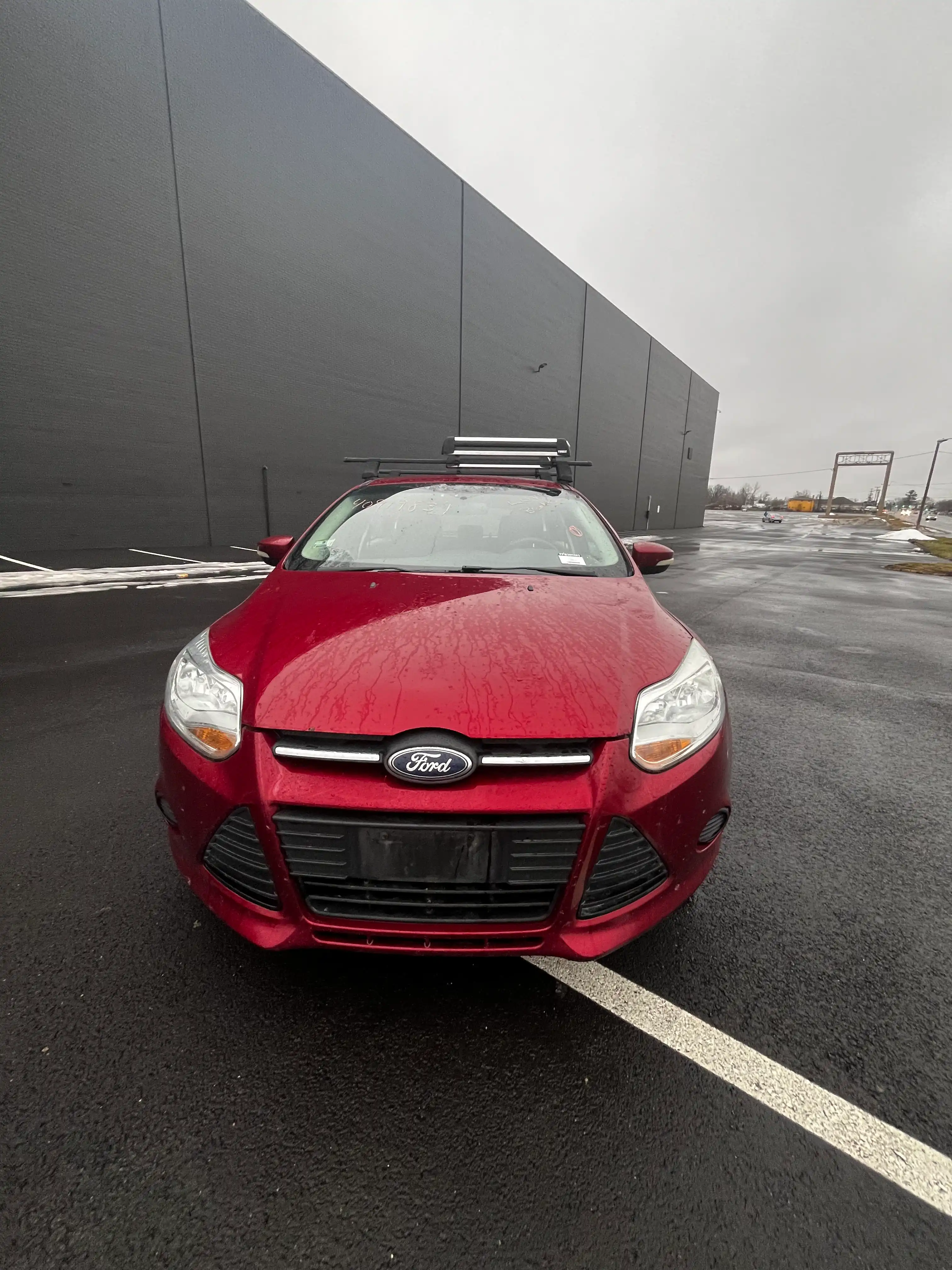 2014 Ford Focus 5 Door Hatch SE's photo