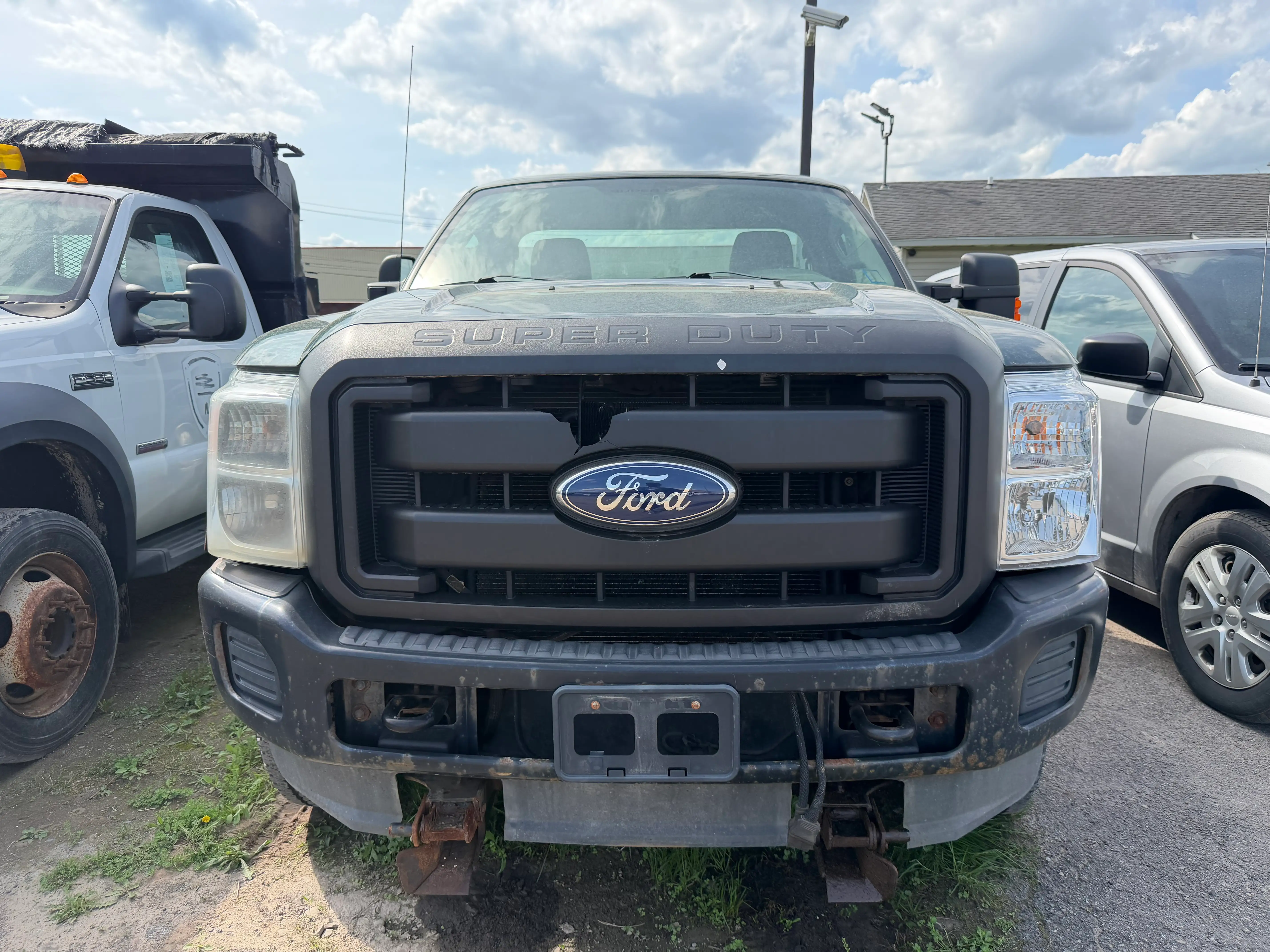 2012 Ford F-250 XL 4x4 Regular Cab photo 1