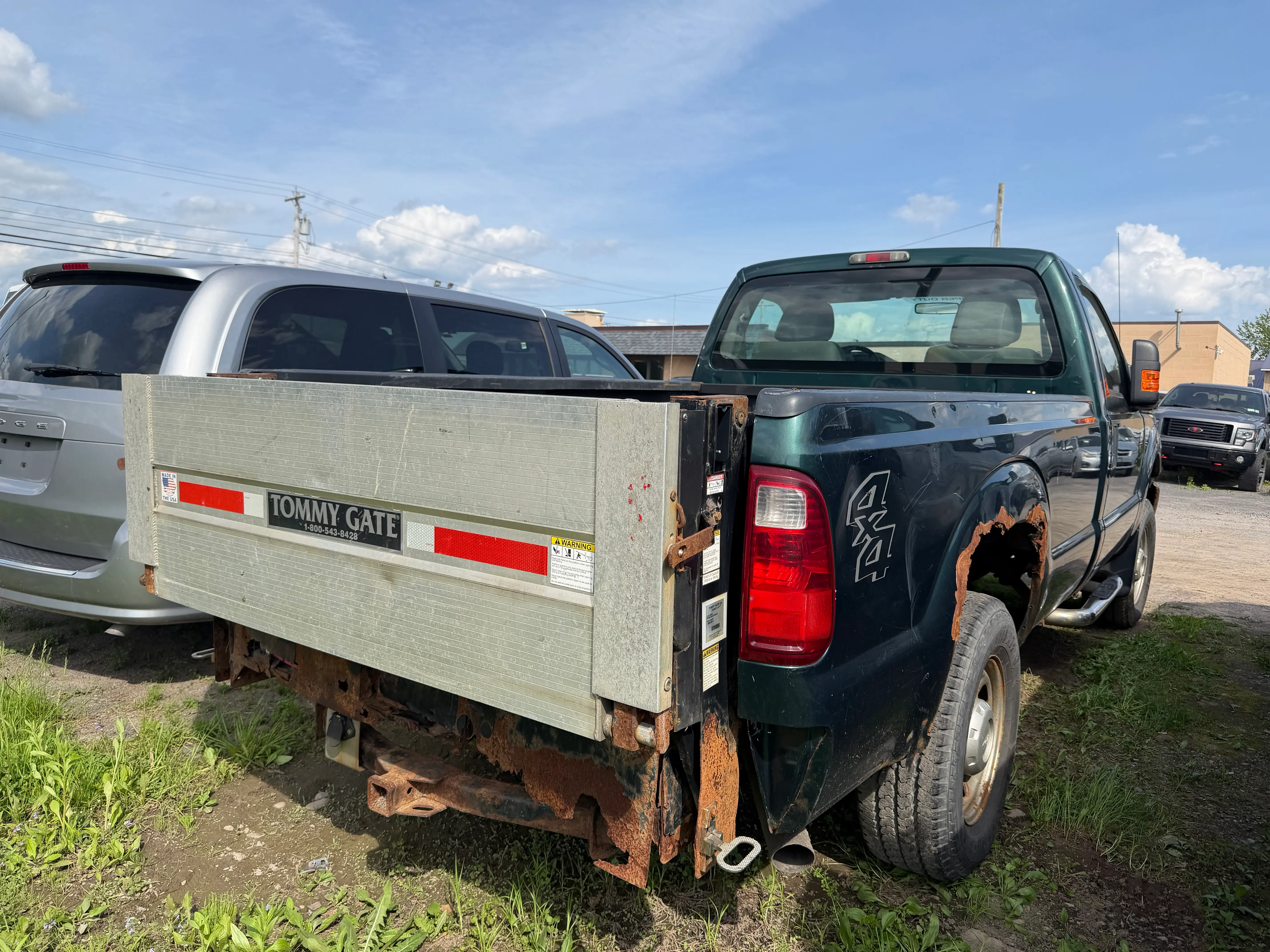 2012 Ford F-250 XL 4x4 Regular Cab photo 5