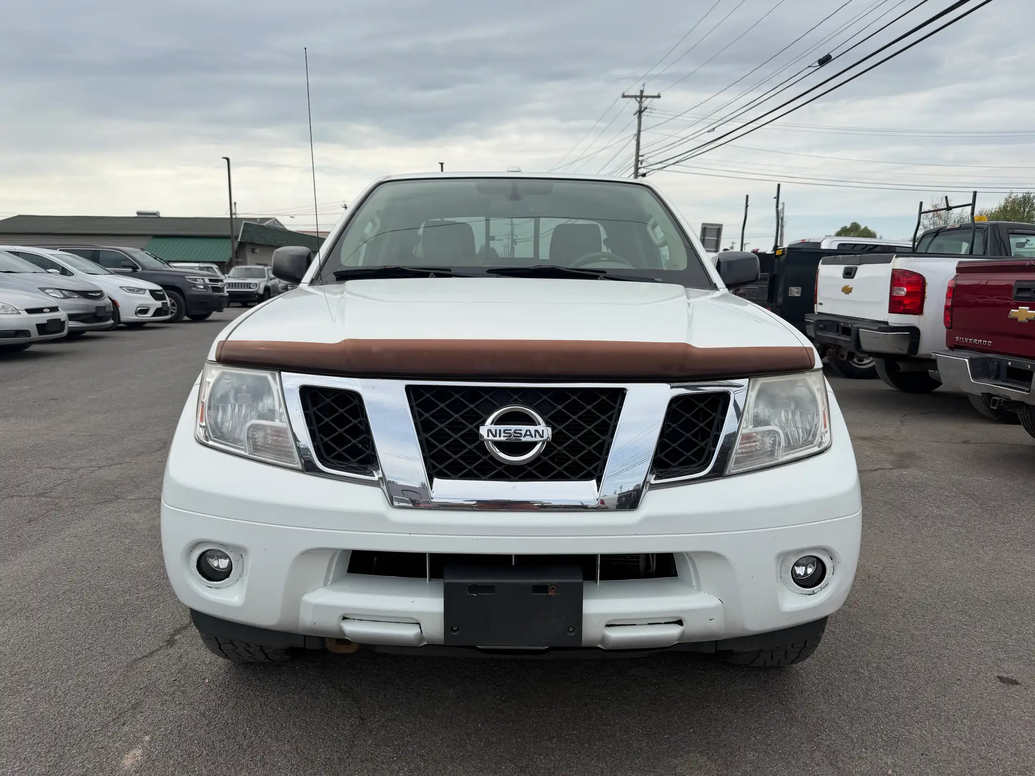 2014 Nissan Frontier 4.0 SV Crew Cab 4X4 AT SWB's photo