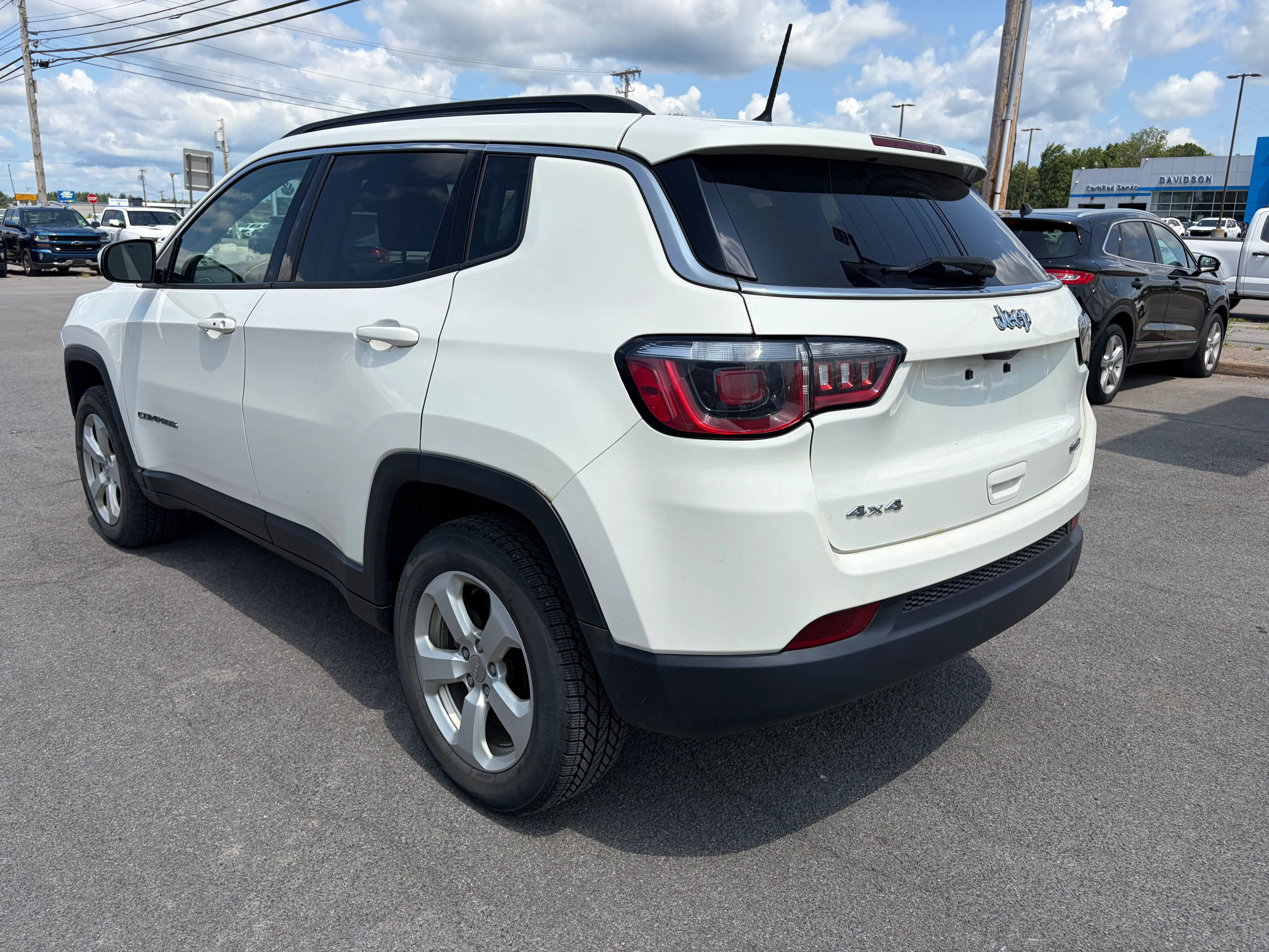 2018 Jeep Compass Latitude 4X4 photo 4
