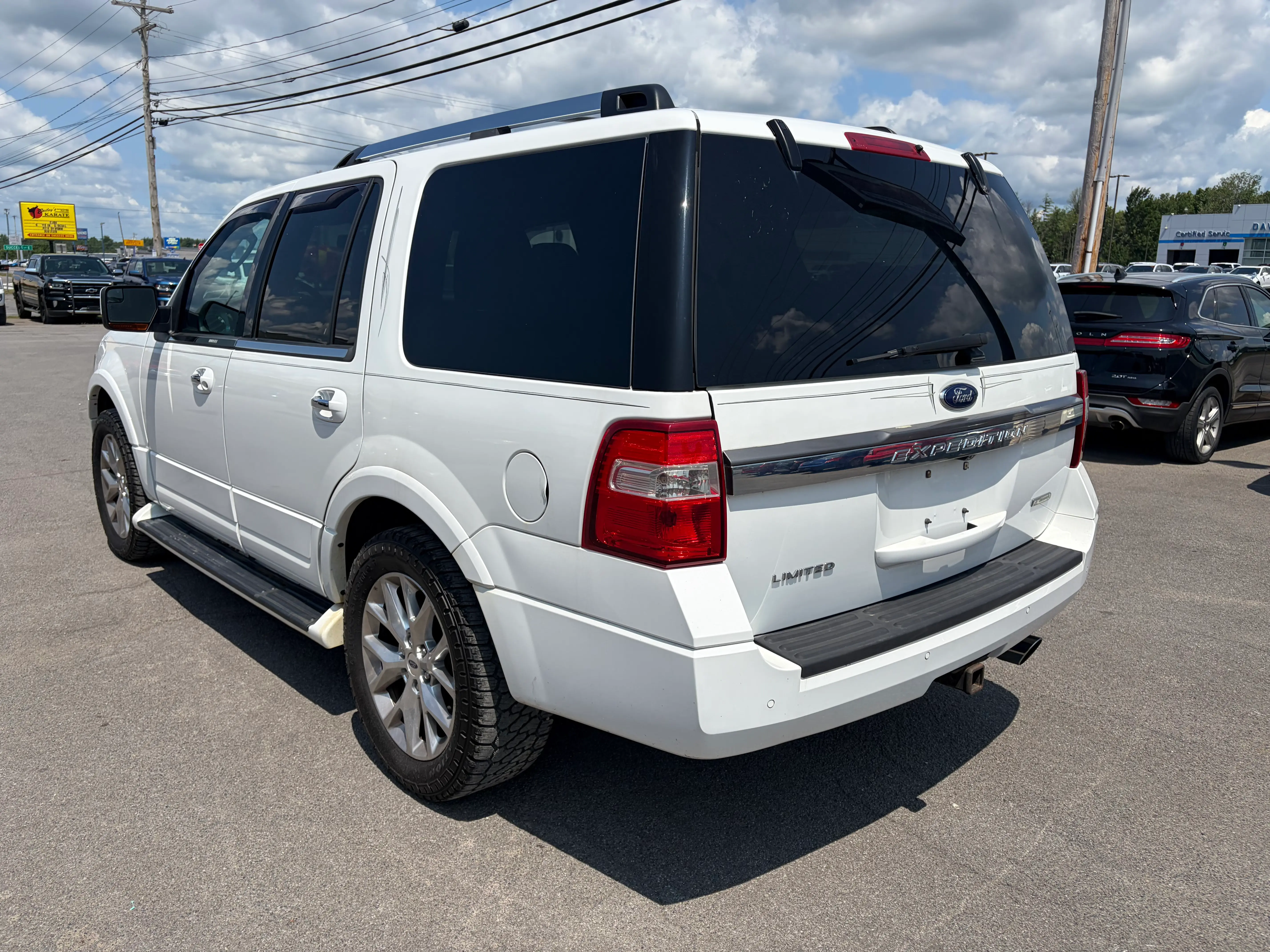 2017 Ford Expedition Limited 4X4 photo 4