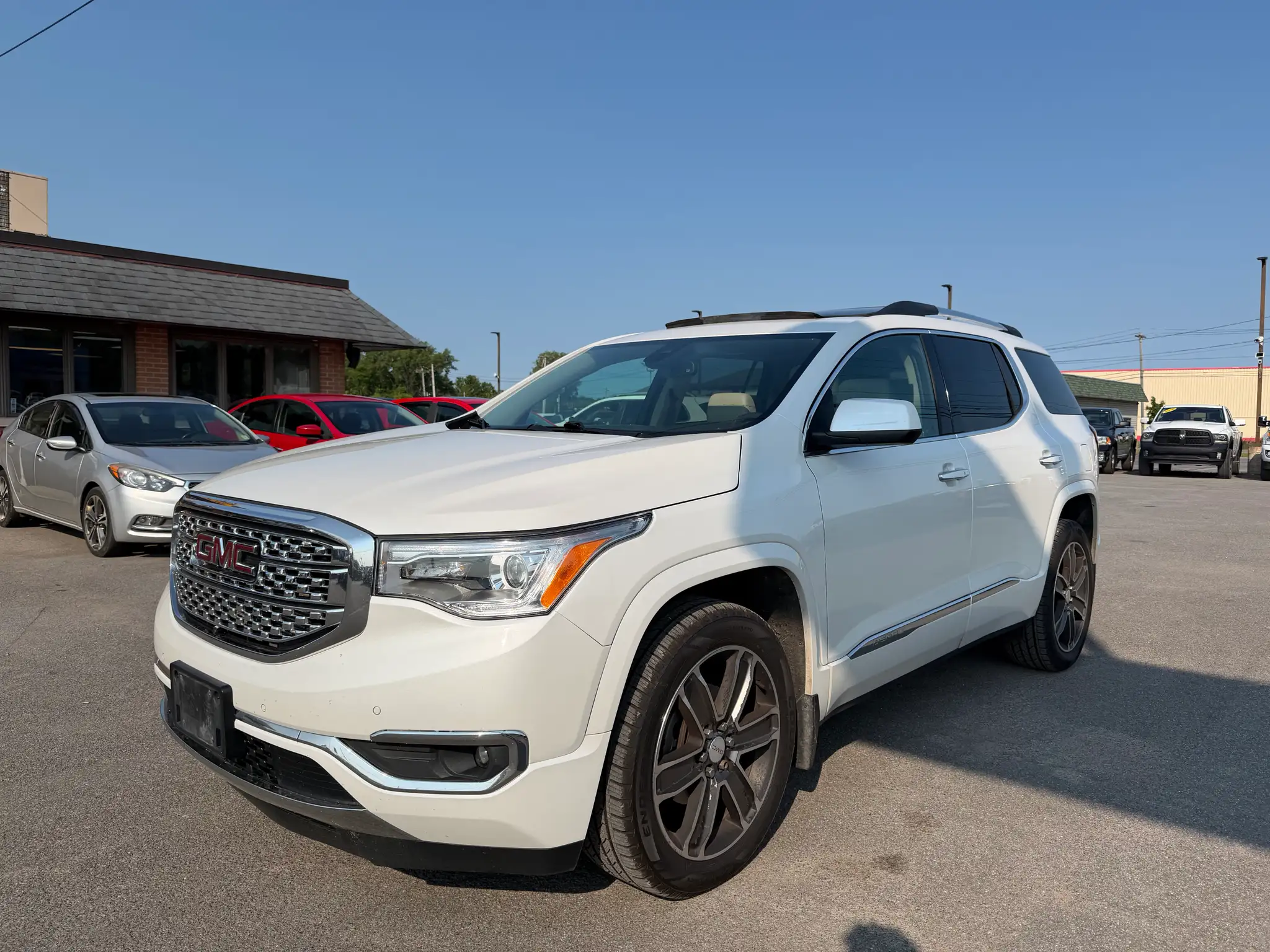 2017 GMC Acadia Denali AWD's photo