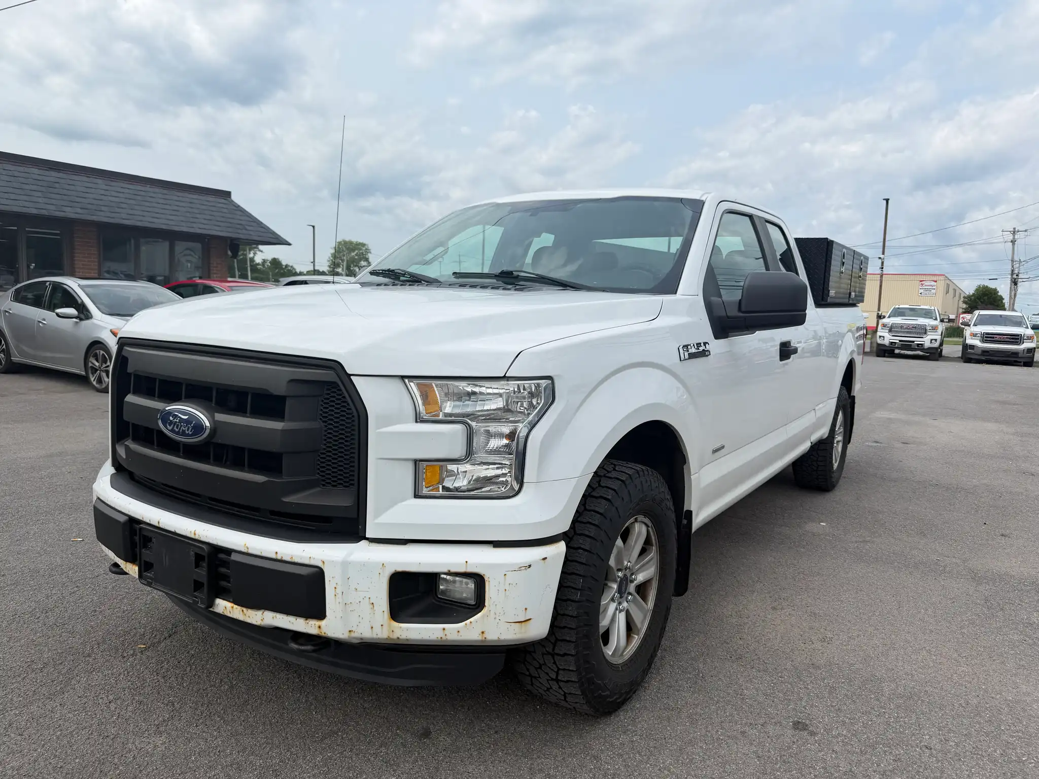 2016 Ford F-150 XL 4x4 SuperCab 6-1/2 Box's photo