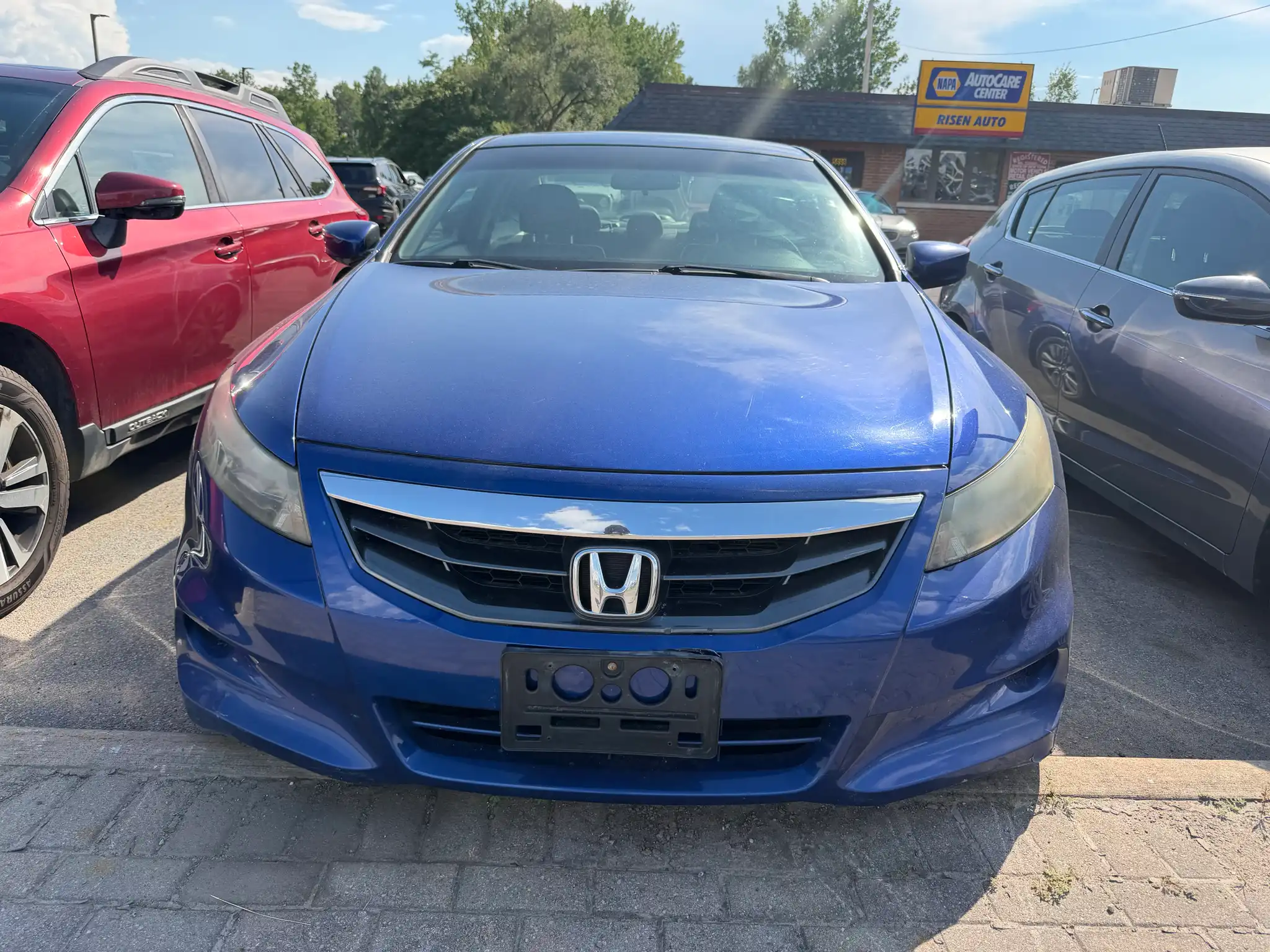 2011 Honda Accord EX-L Auto's photo