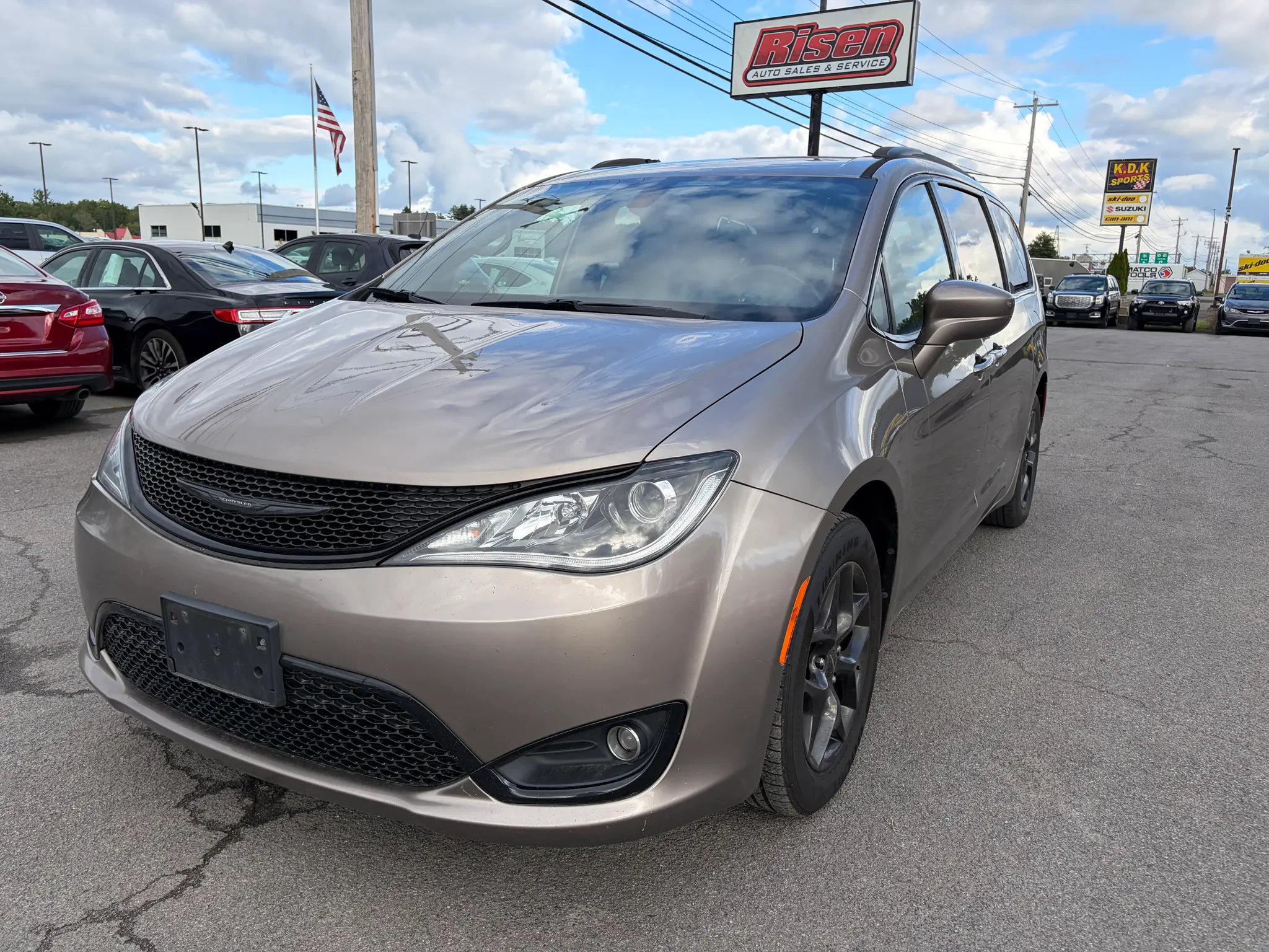 Vehicle Image 2