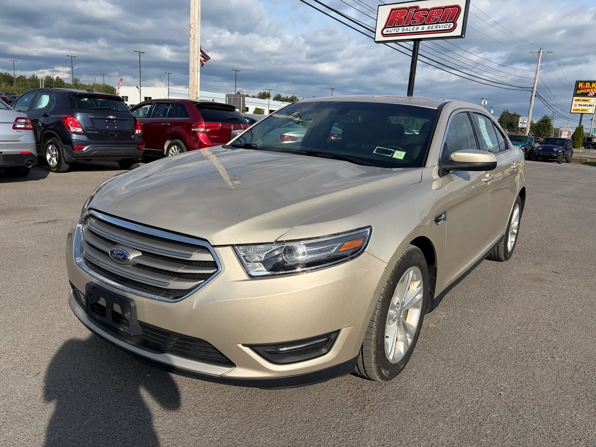 Vehicle Image 2
