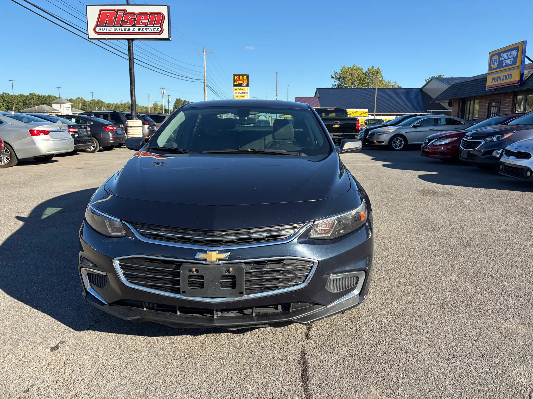 2017 Chevrolet Malibu 1LS's photo