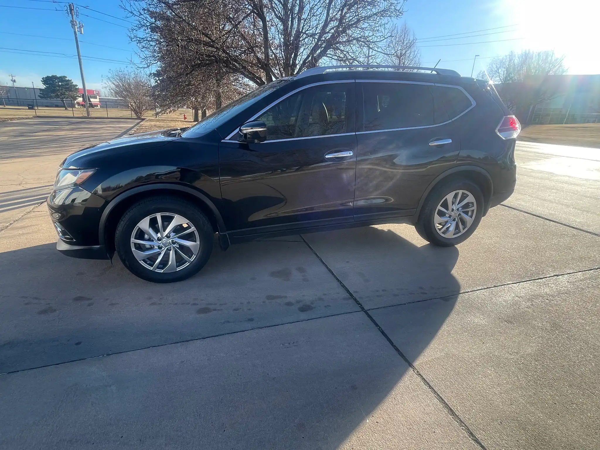 2014 Nissan Rogue SL FWD's photo
