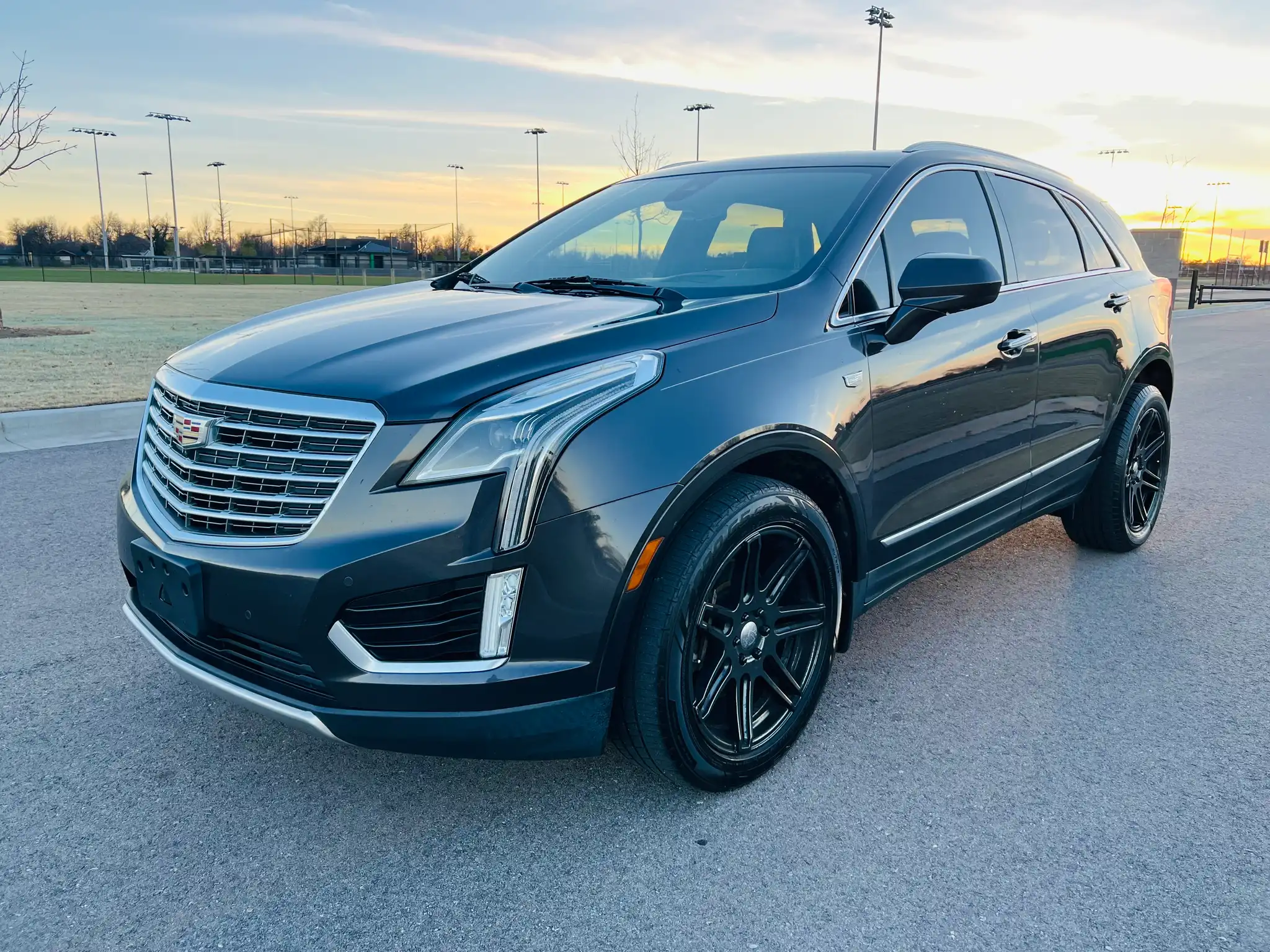 2017 Cadillac XT5 AWD Platinum's photo