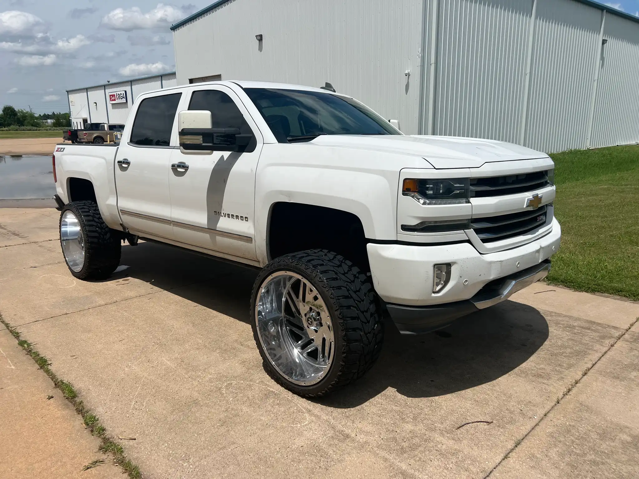 2017 Chevrolet Silverado 1500 LTZ 4X4 Crew Cab Short Box's photo