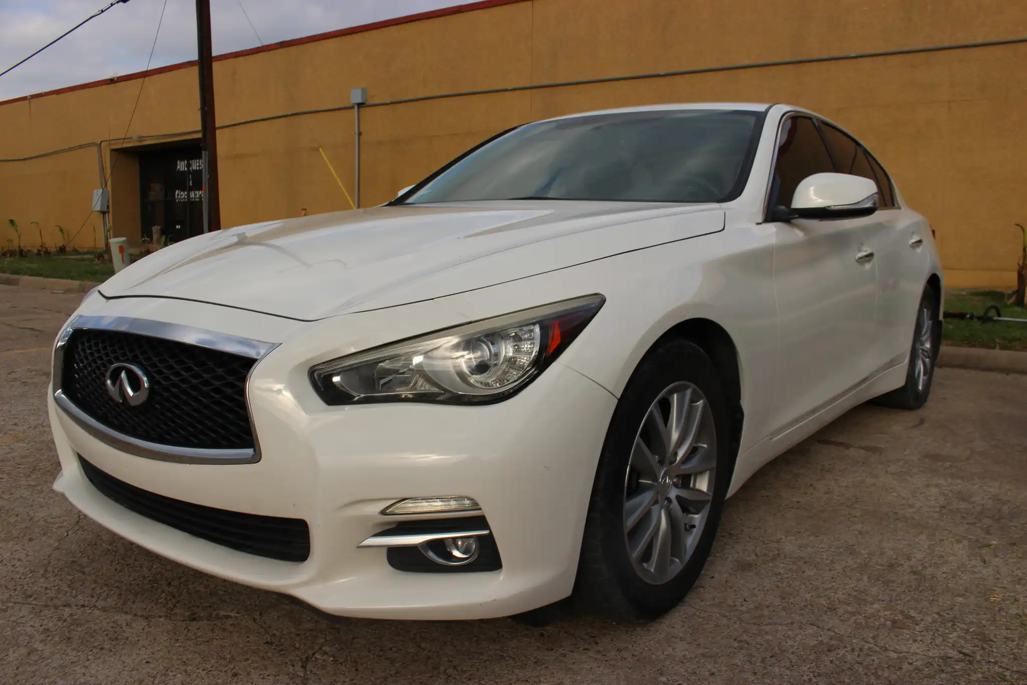 2017 INFINITI Q50 3.0t Premium's photo