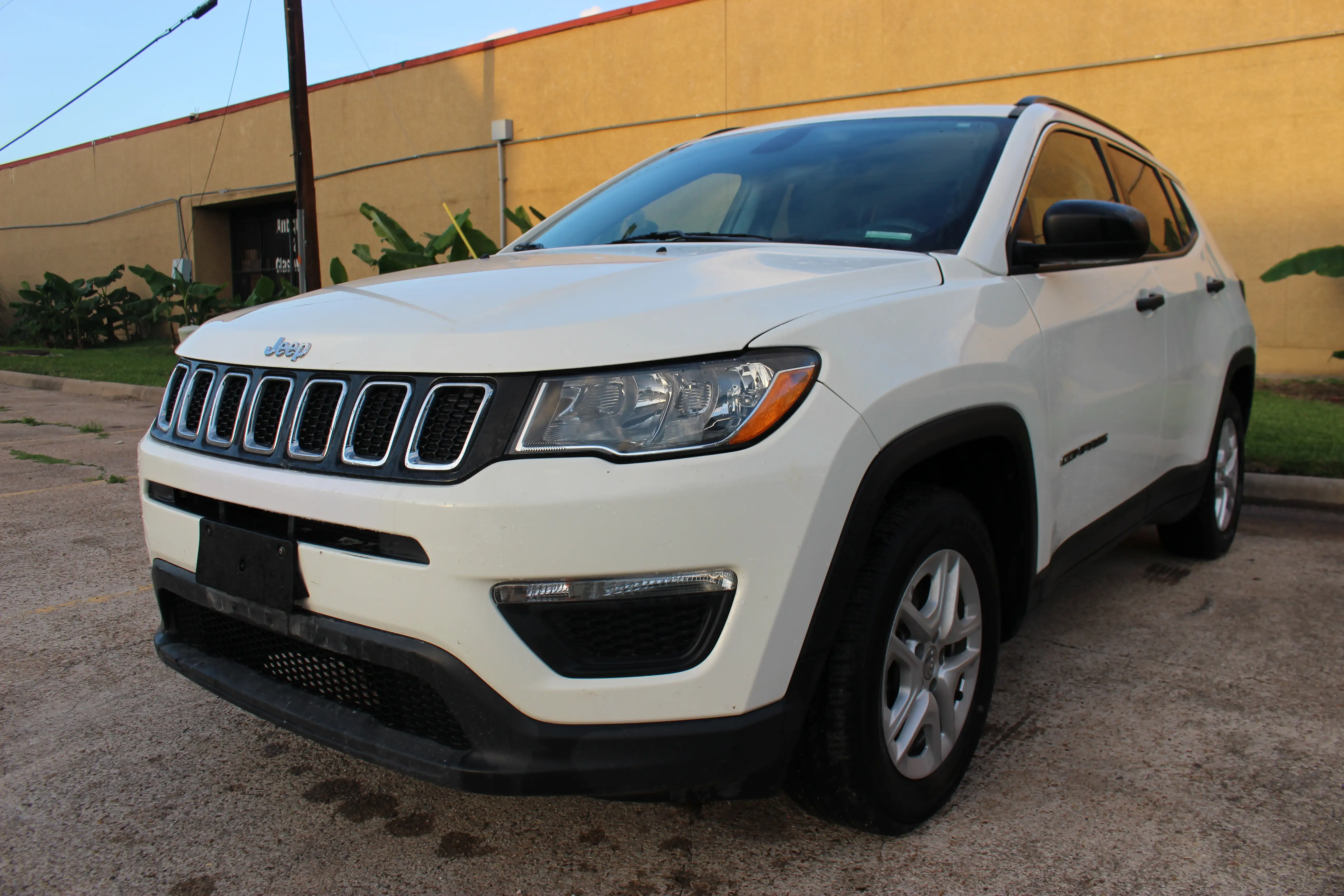 2021 Jeep Compass Sport's photo