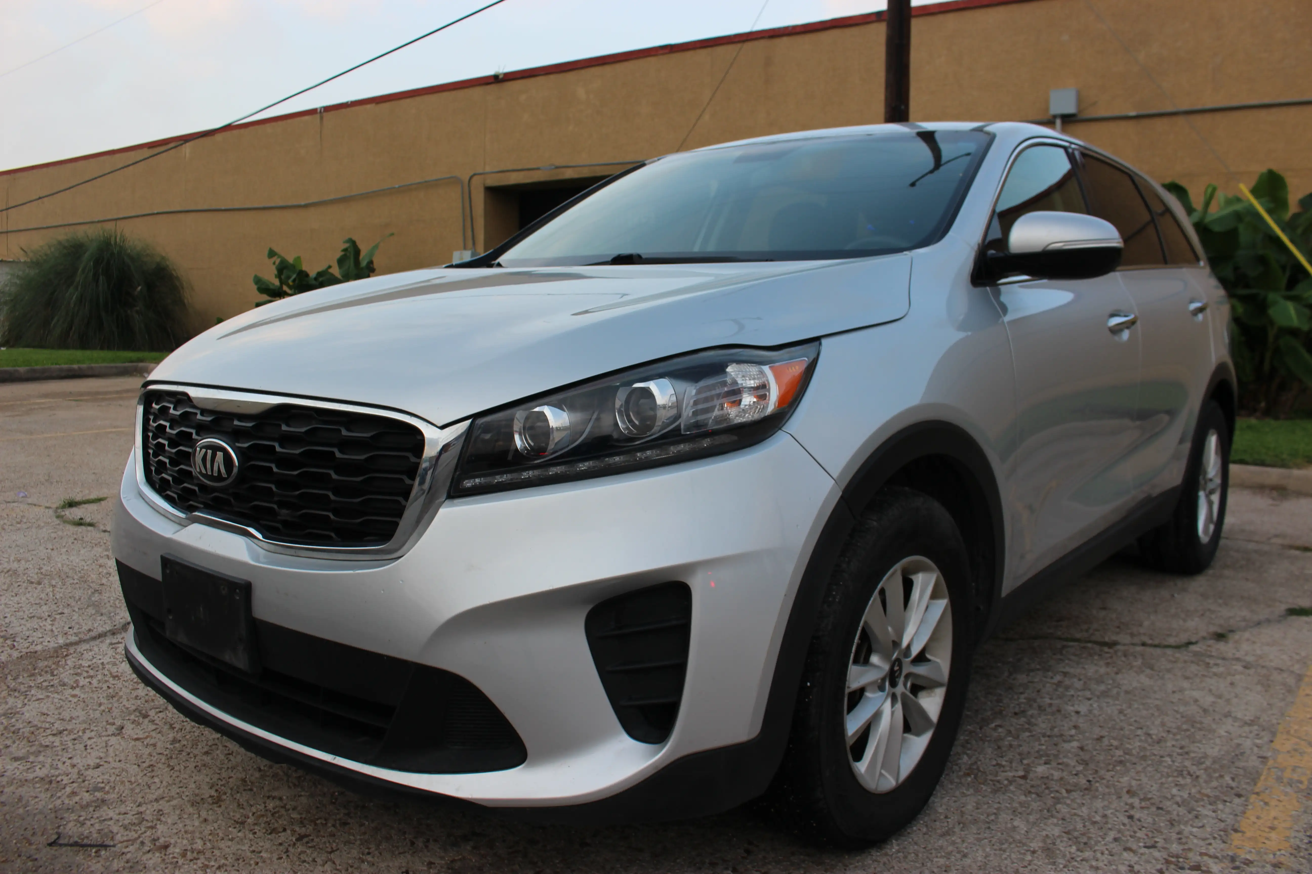 2020 Kia Sorento LX V6 AT's photo