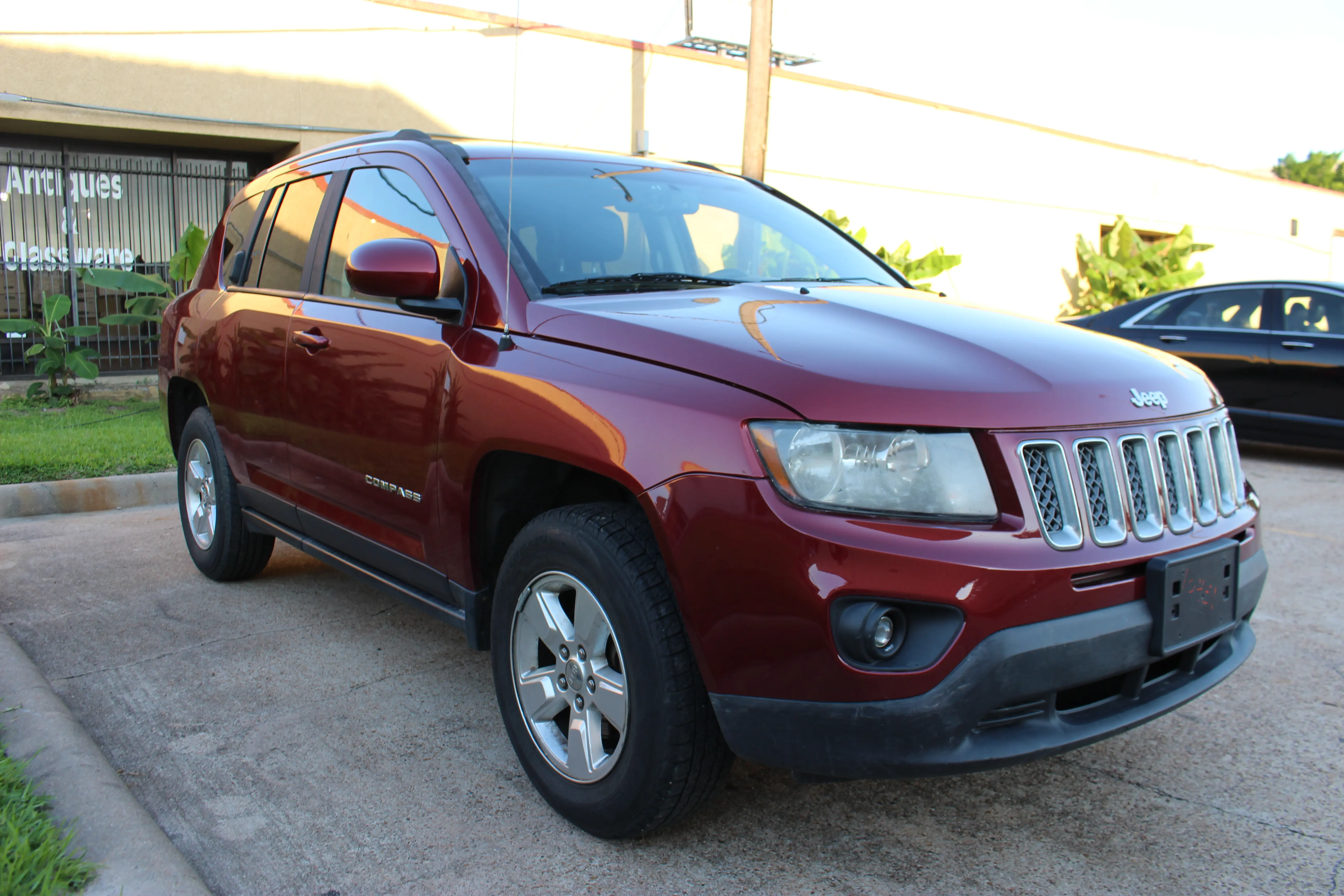 2016 Jeep Compass Latitude photo 3