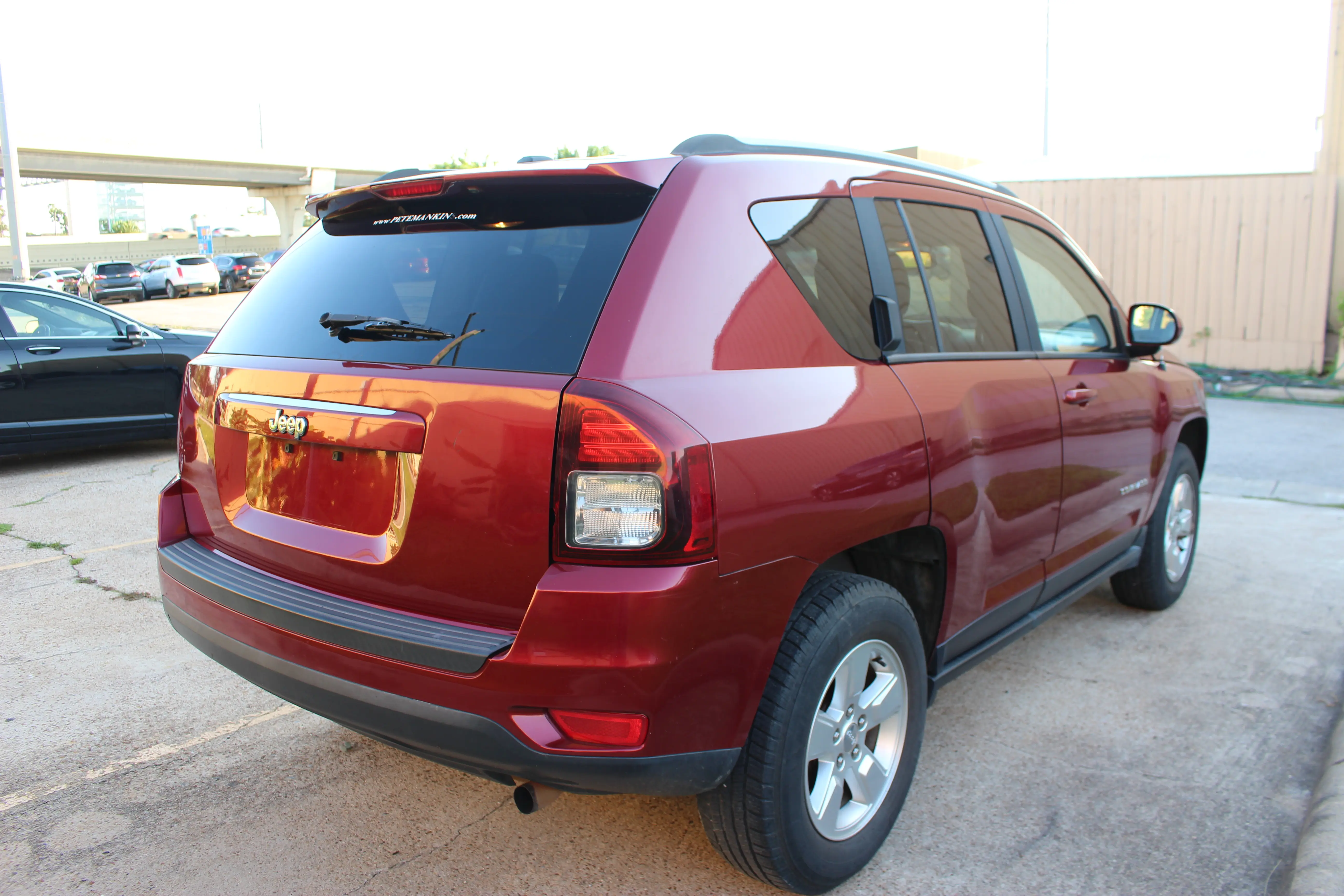 2016 Jeep Compass Latitude photo 5