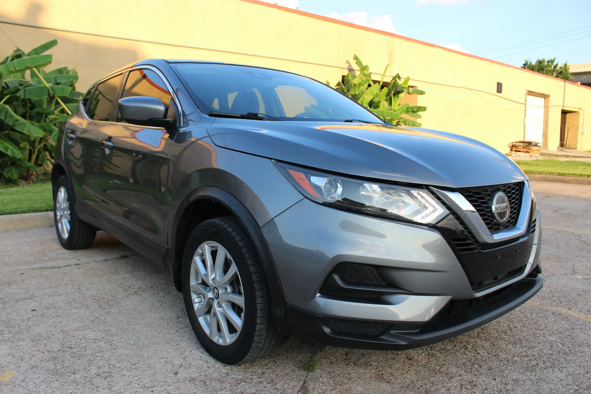 2021 Nissan Rogue Sport S FWD's photo