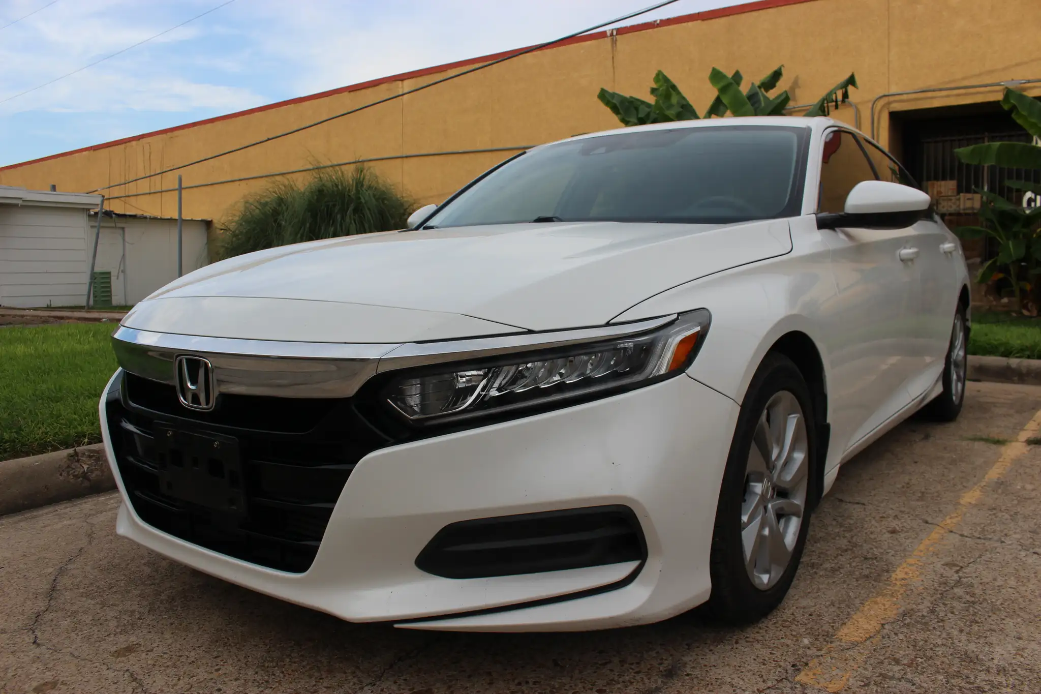 2020 Honda Accord 1.5T LX CVT's photo