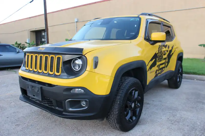 2017 Jeep Renegade Latitude 4x4's photo
