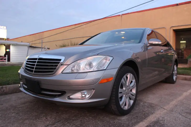 2008 Mercedes-Benz S-Class S550 photo 1