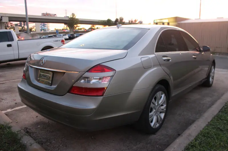 2008 Mercedes-Benz S-Class S550 photo 5