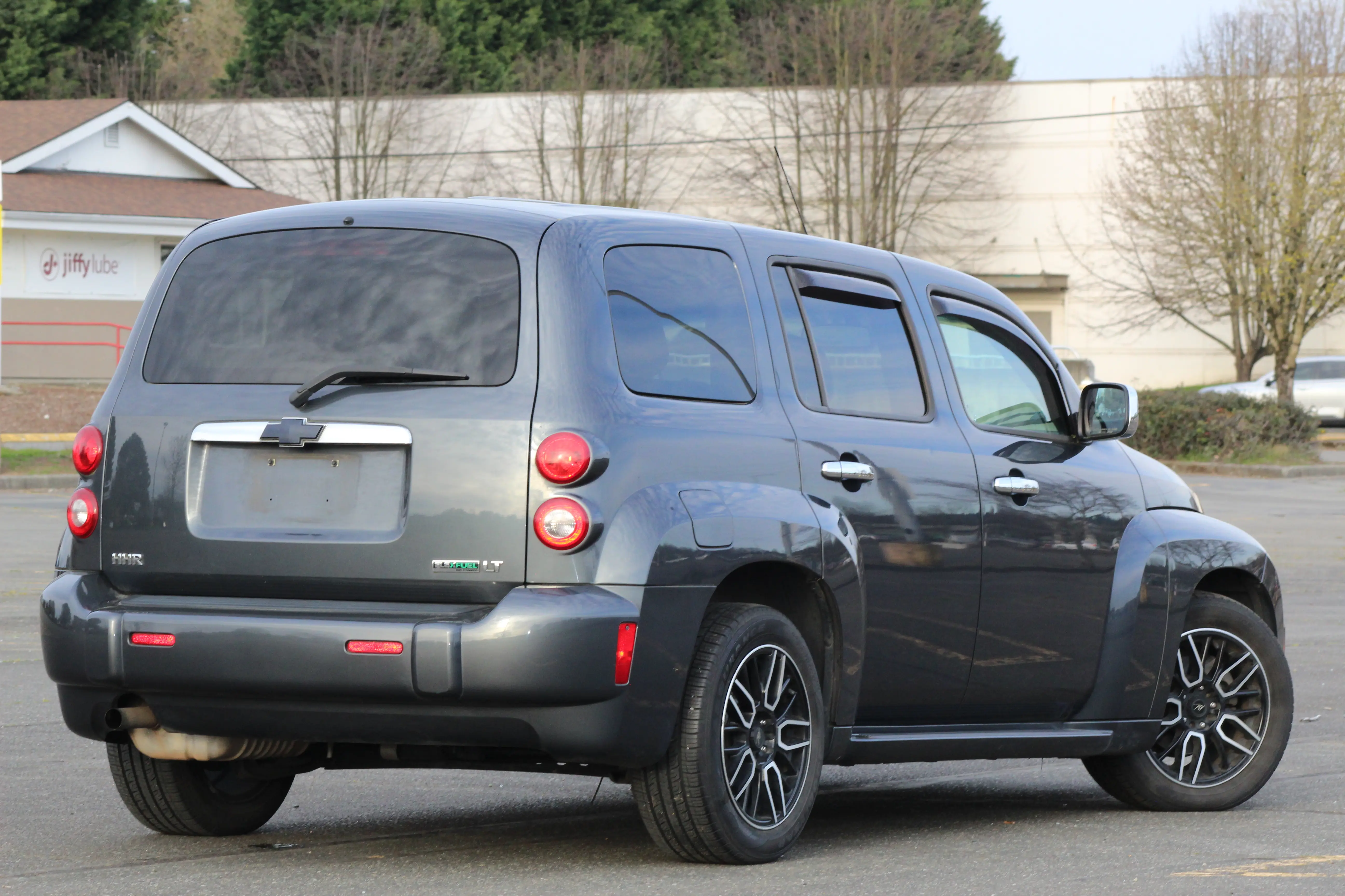 2011 Chevrolet HHR LT photo 4