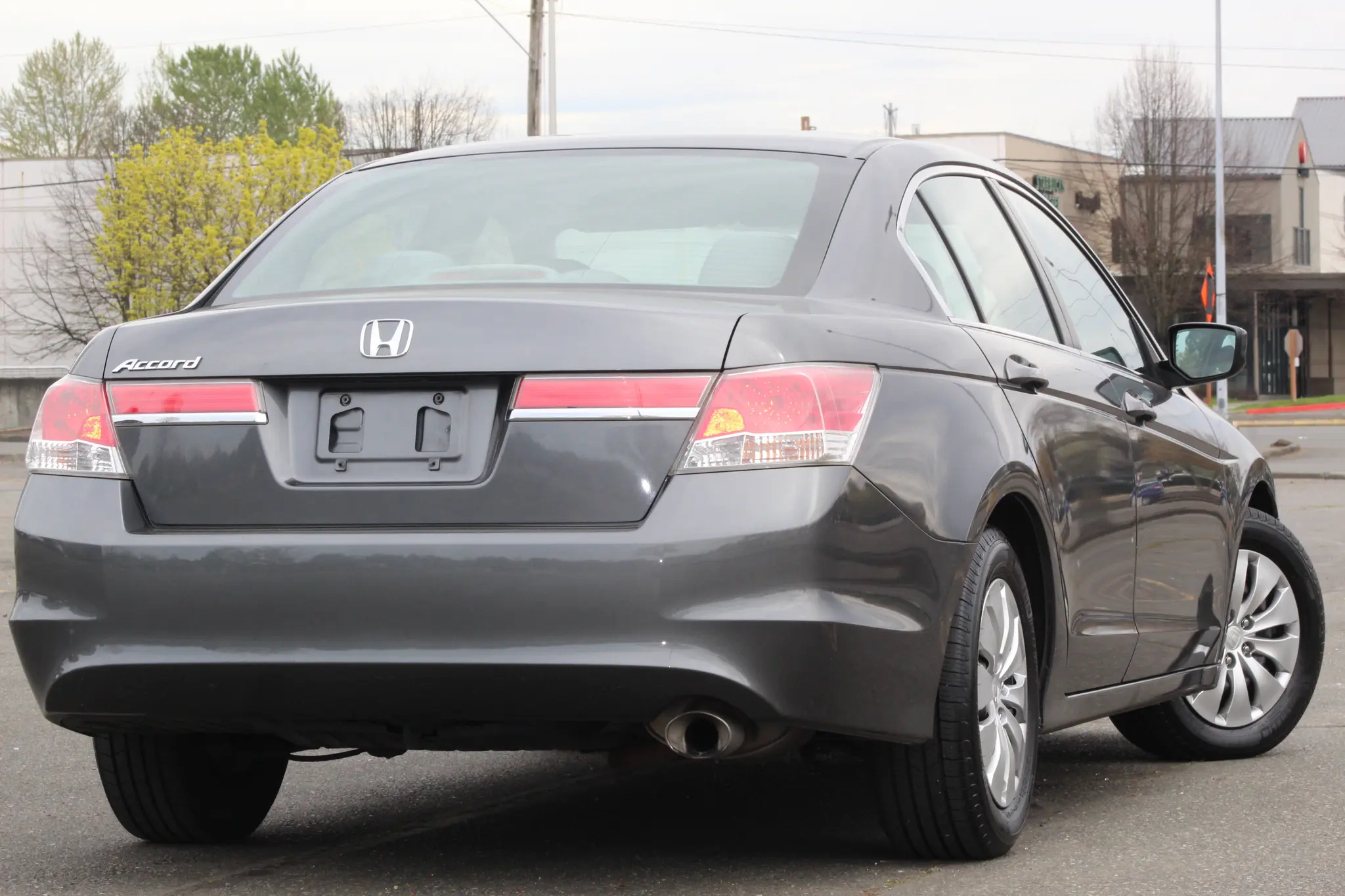 2012 Honda Accord LX Auto photo 5