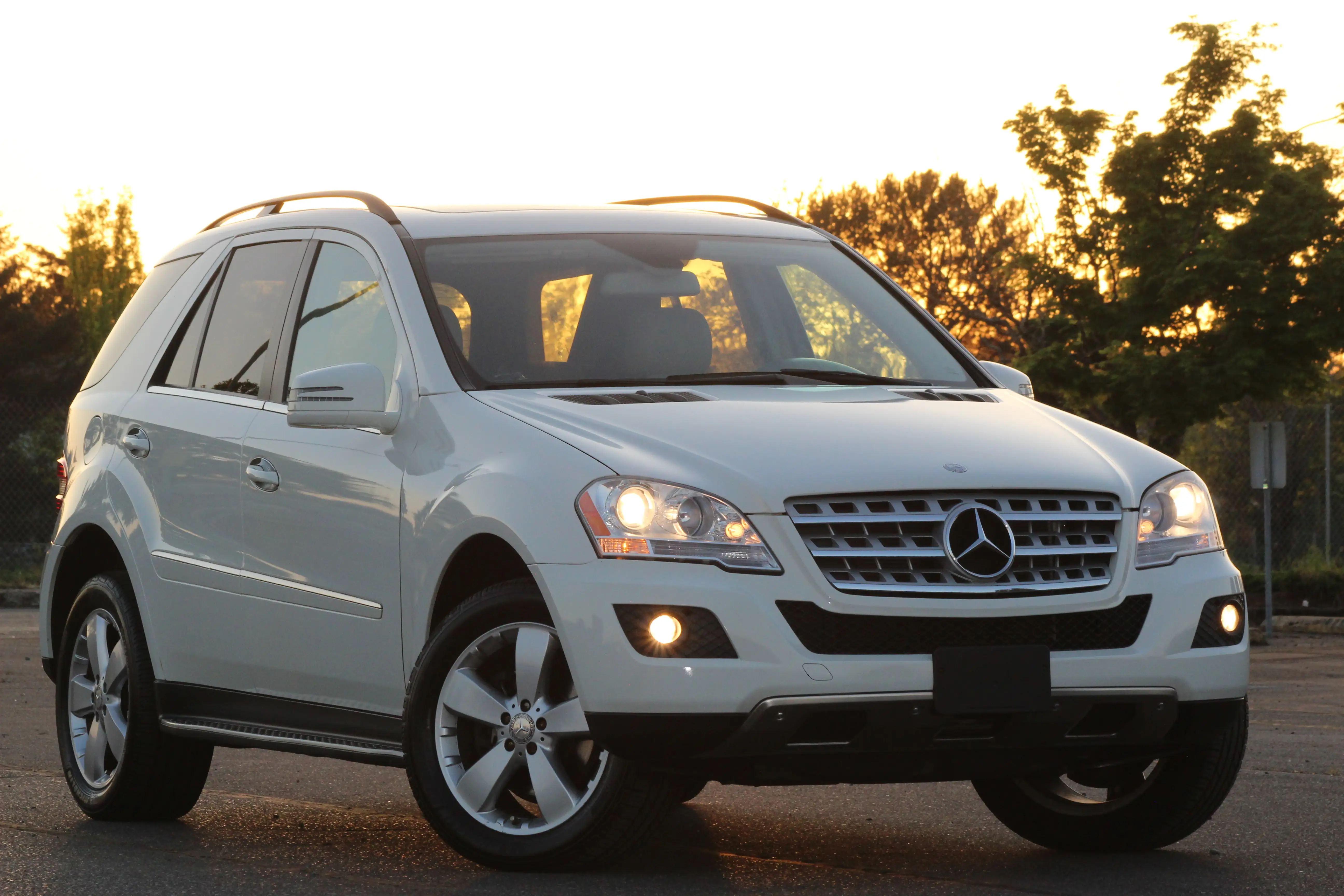 2011 Mercedes-Benz M-Class ML350 4MATIC's photo