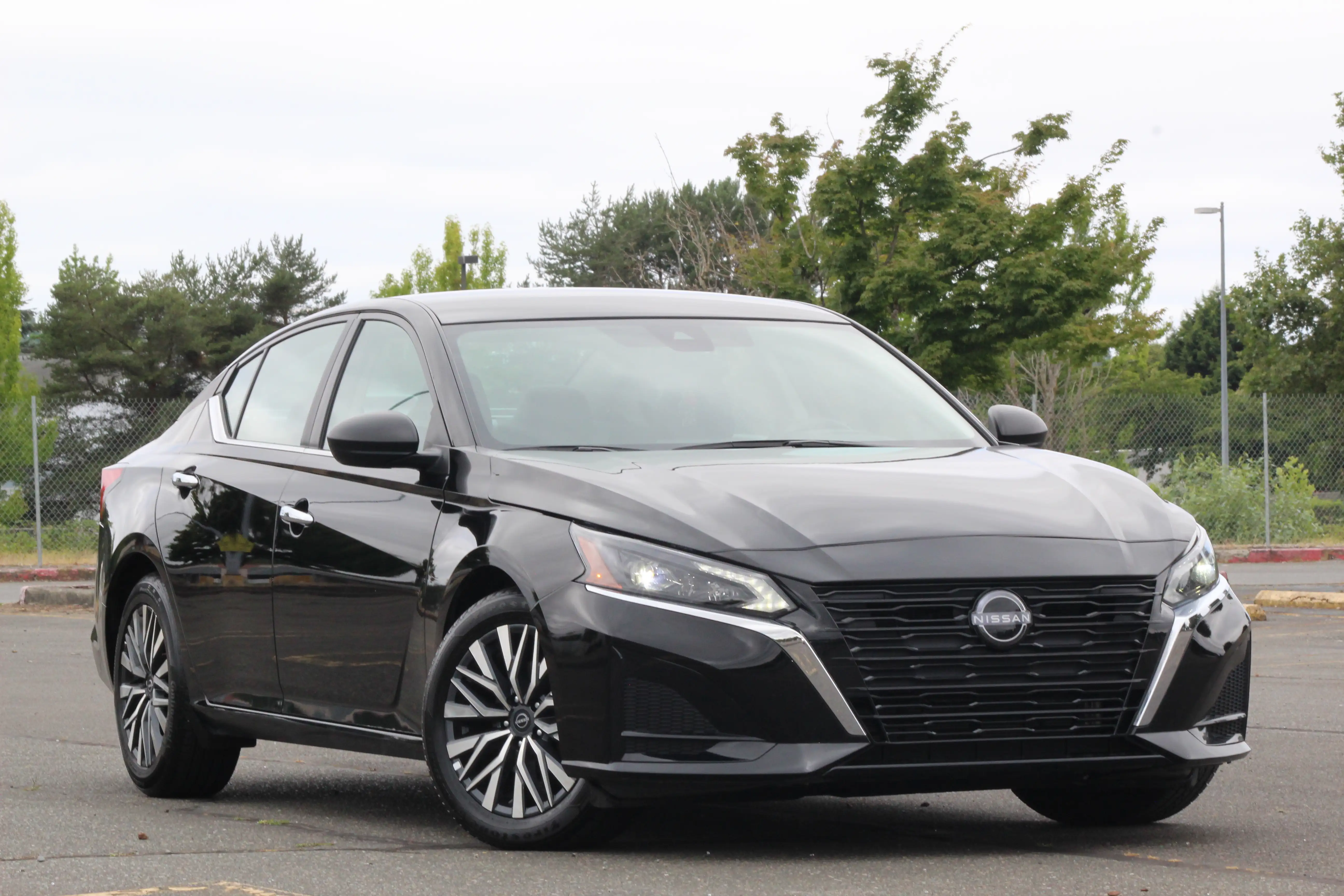 2025 Nissan Altima 2.5 SV's photo