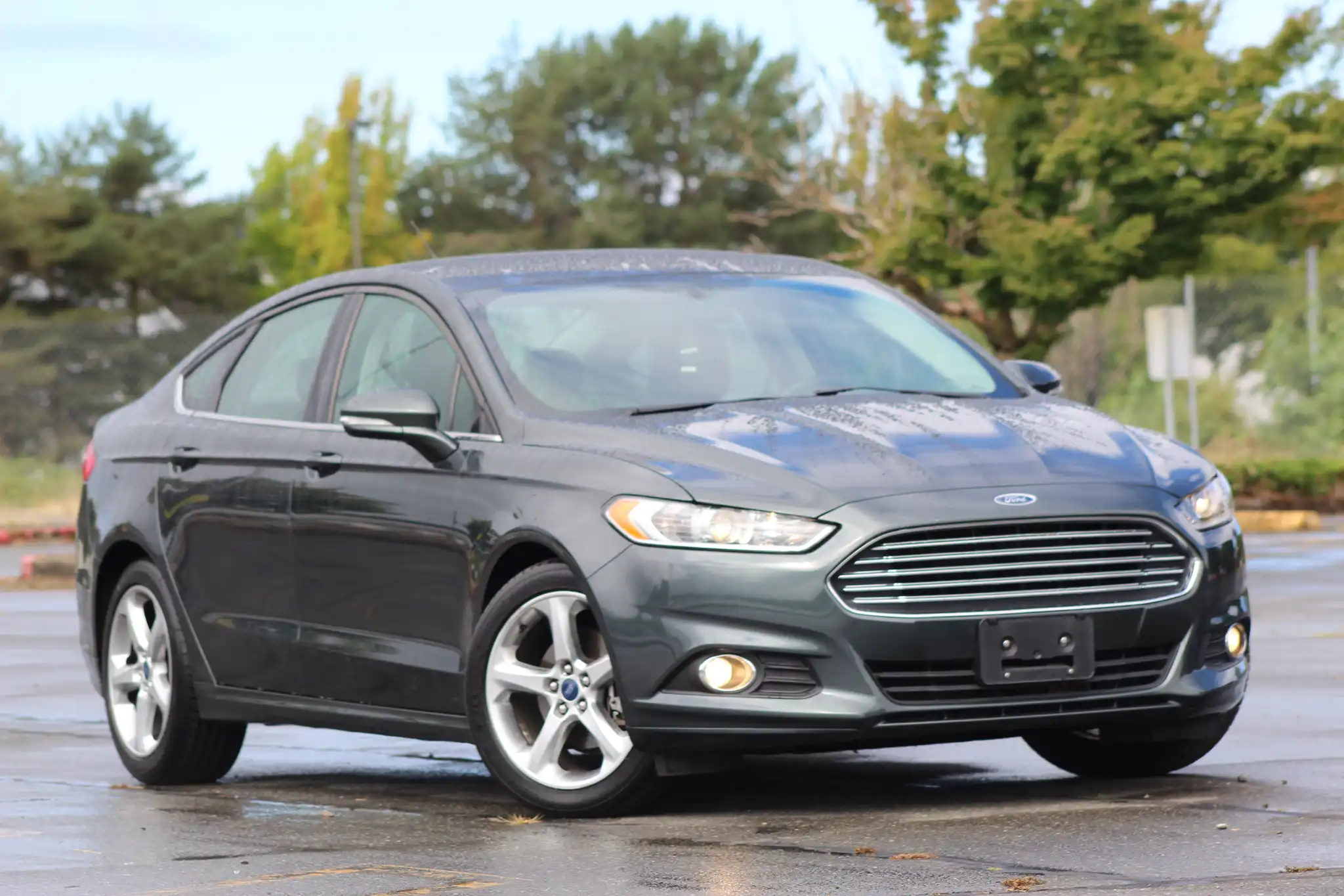 2015 Ford Fusion SE FWD's photo