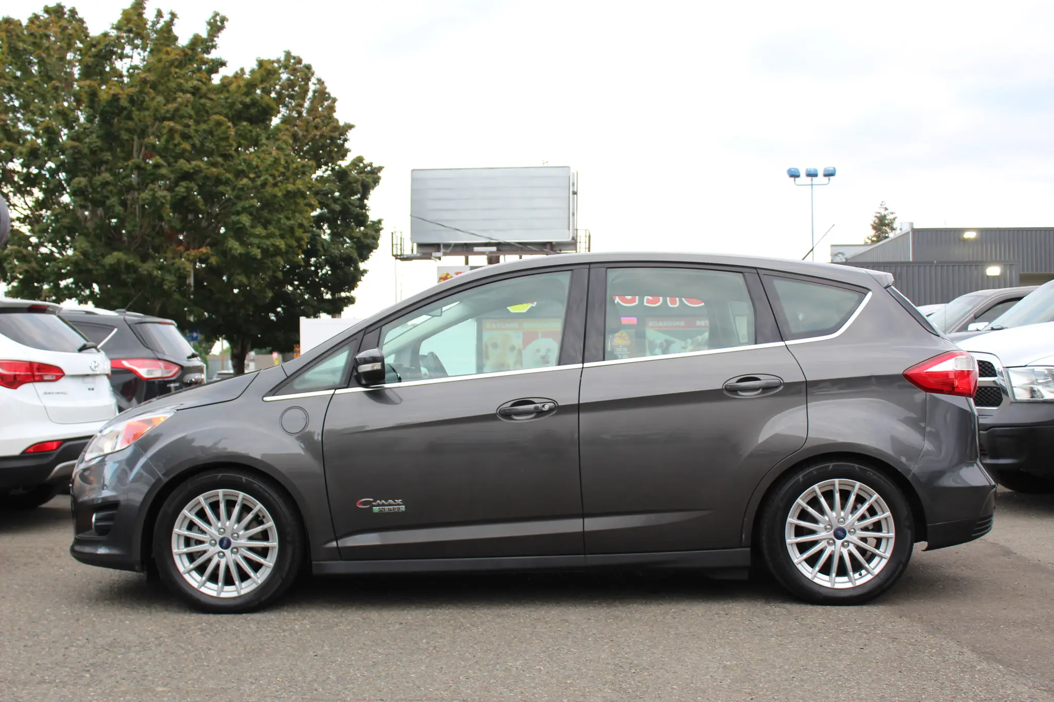 2015 Ford C-Max SEL Energi photo 4