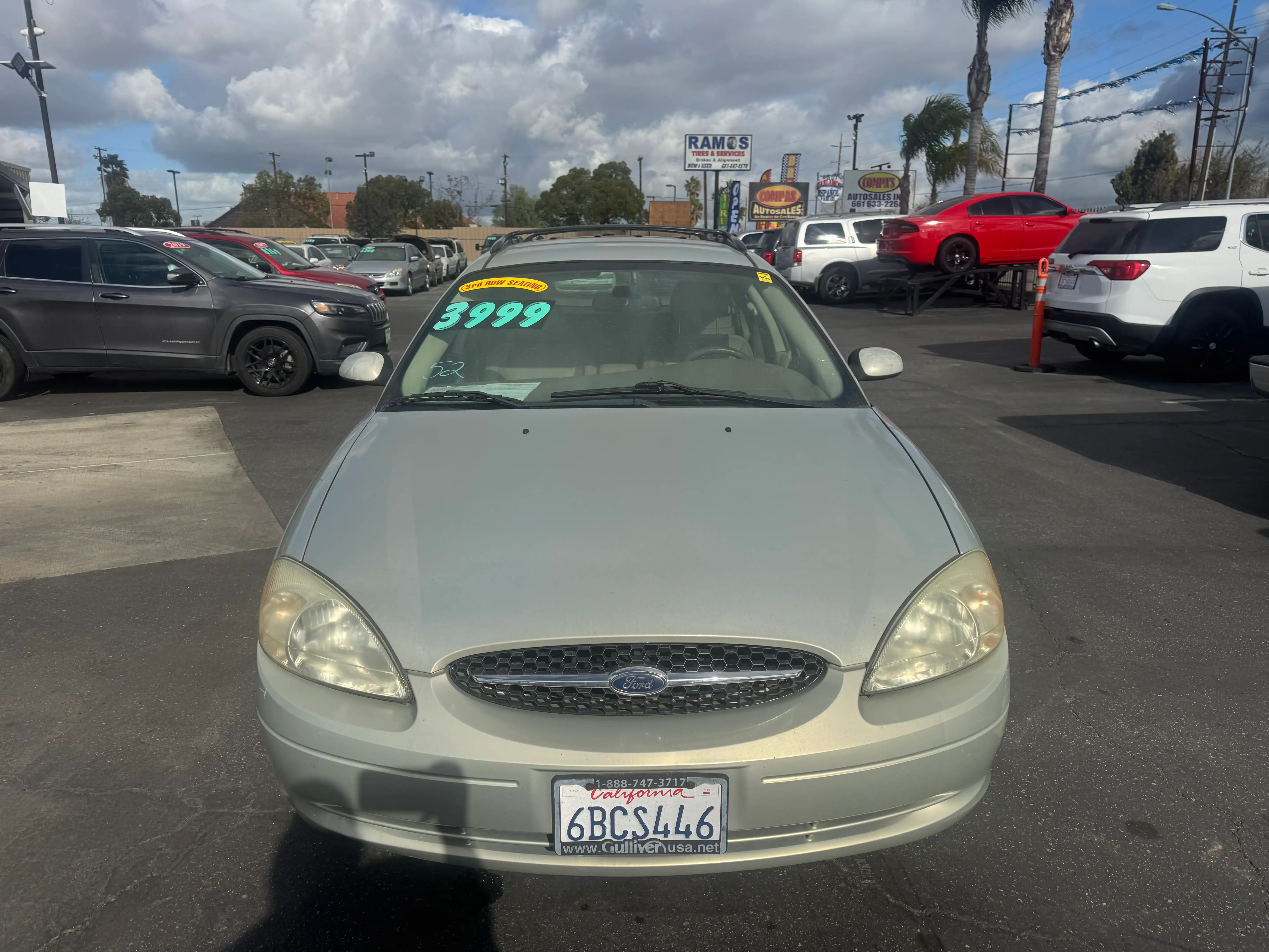 2003 Ford Taurus SE Premium's photo