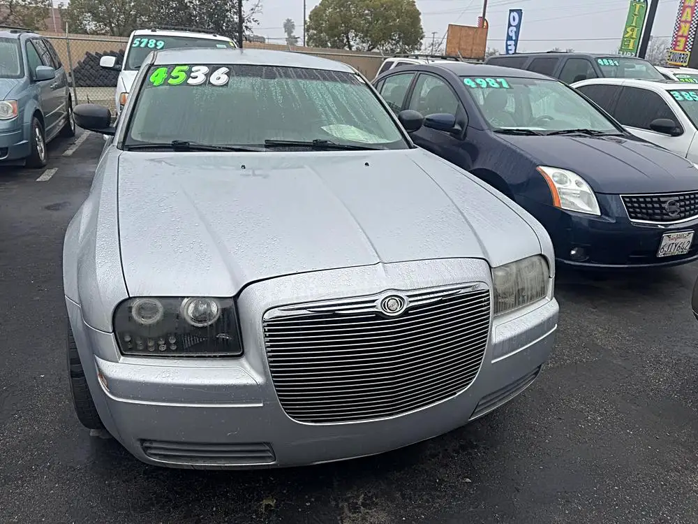 2007 Chrysler 300 Base photo 1
