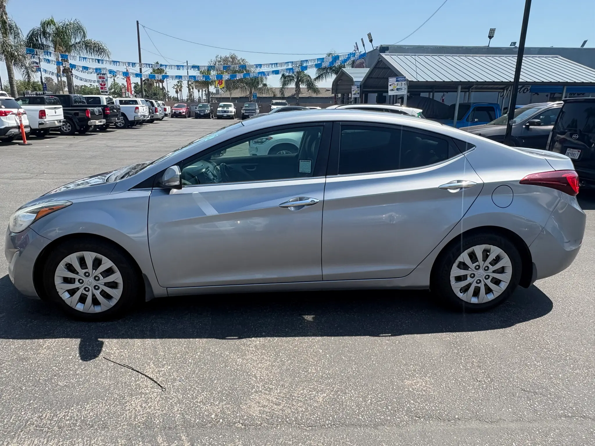 2015 Hyundai Elantra 1.8 Limited PZEV A T photo 5