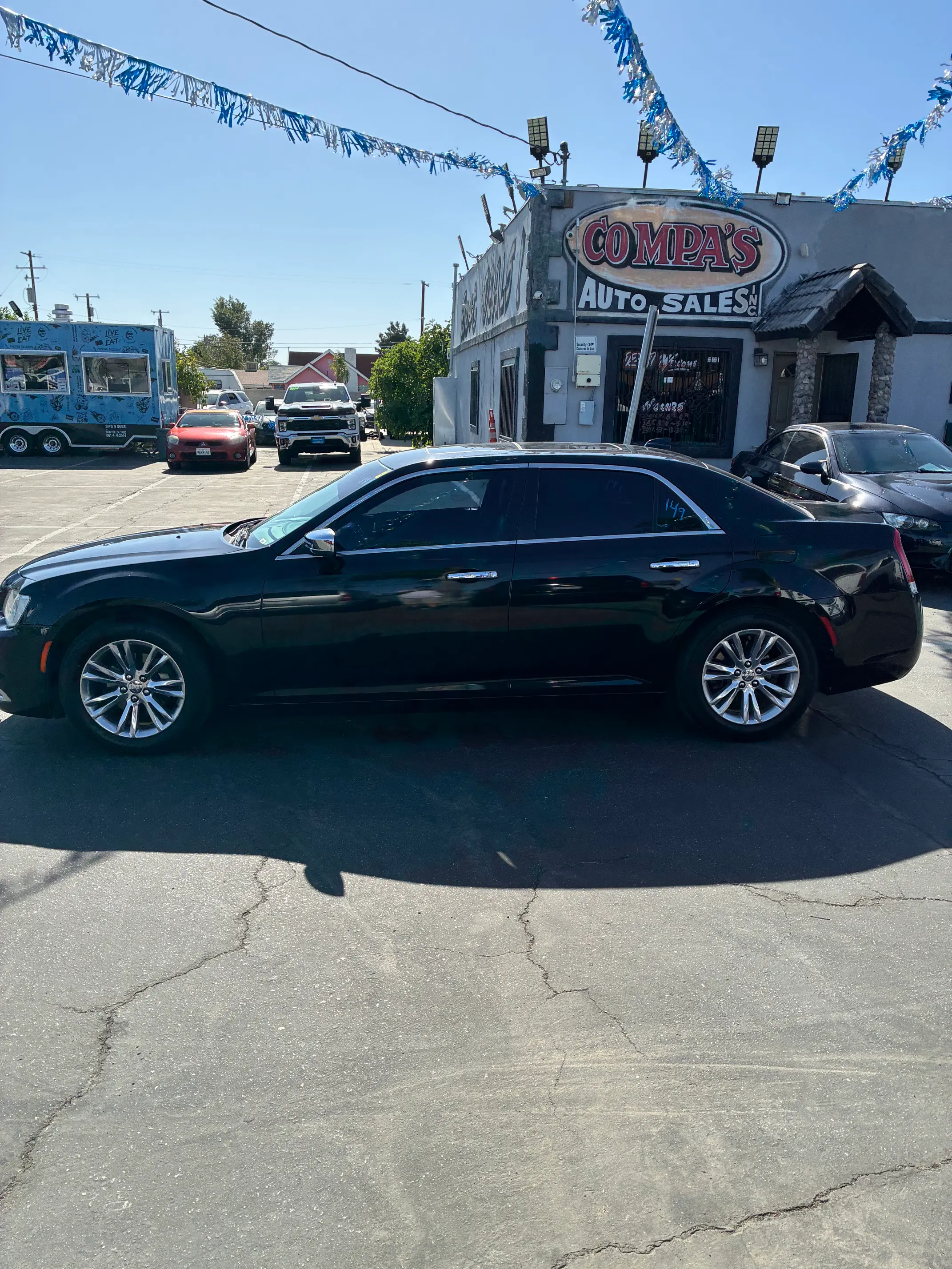 2016 Chrysler 300 C photo 5