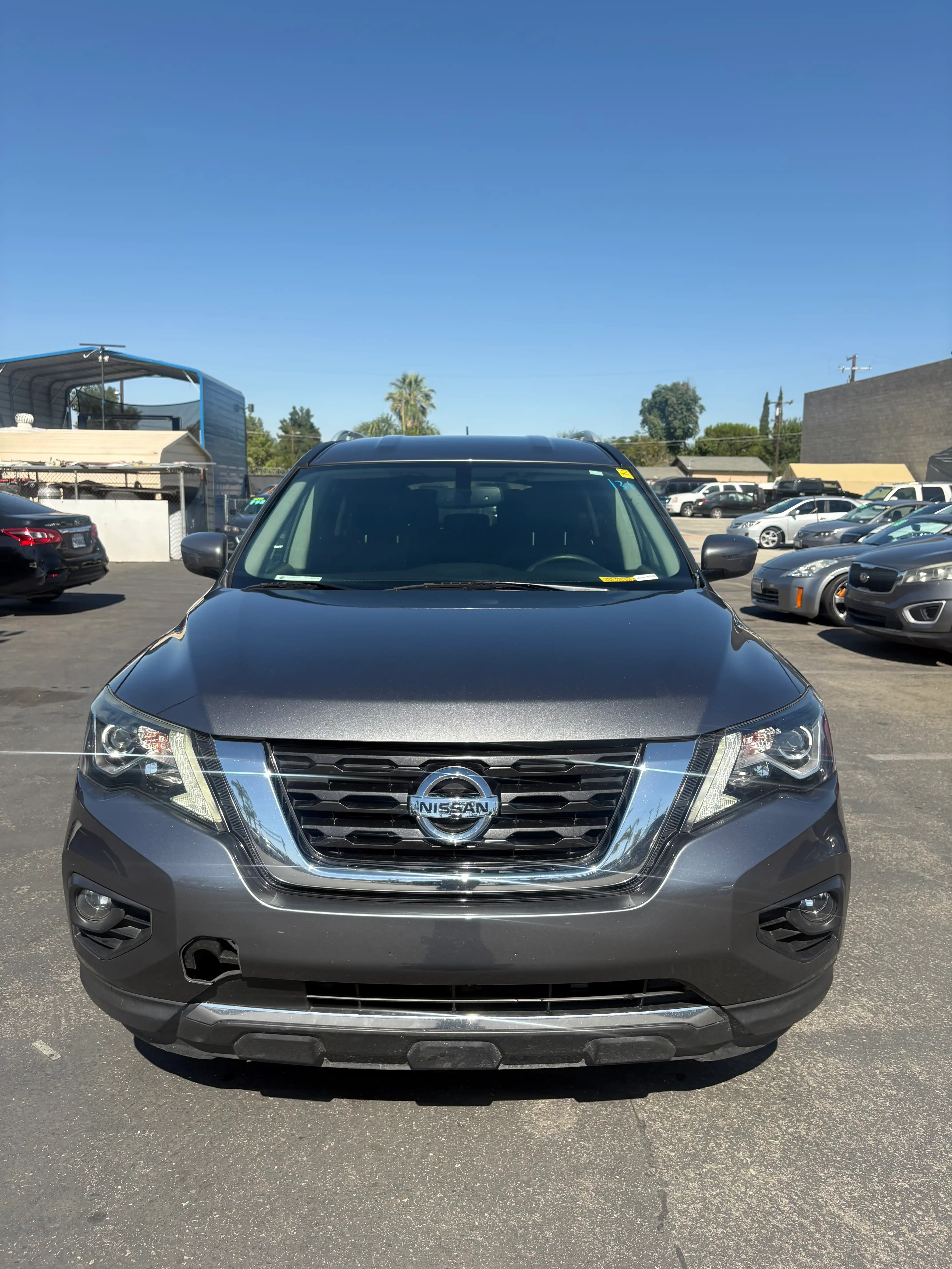 2018 Nissan Pathfinder SV 4WD's photo