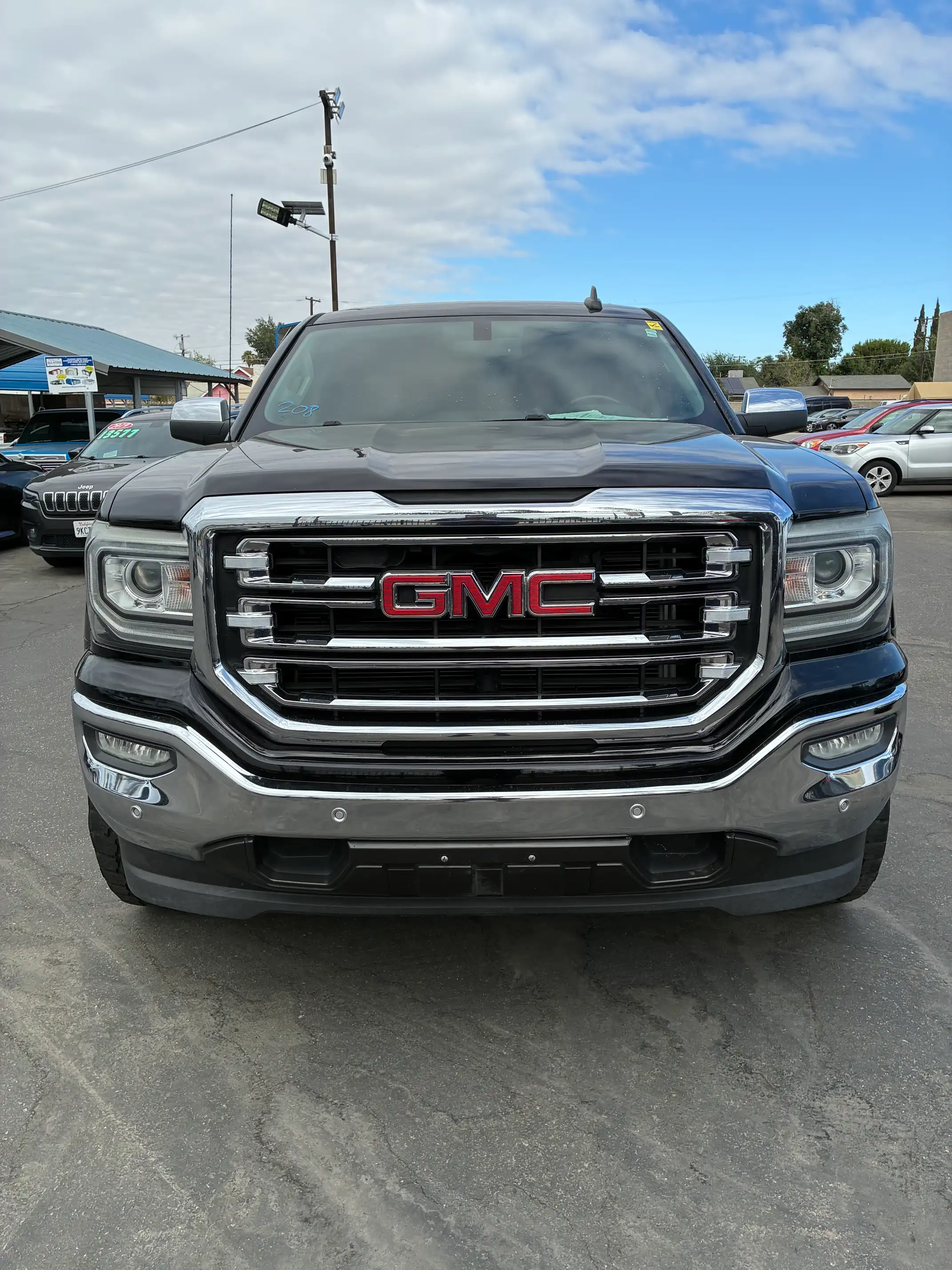2018 GMC Sierra 2WD Crew Cab Short Box SLT's photo