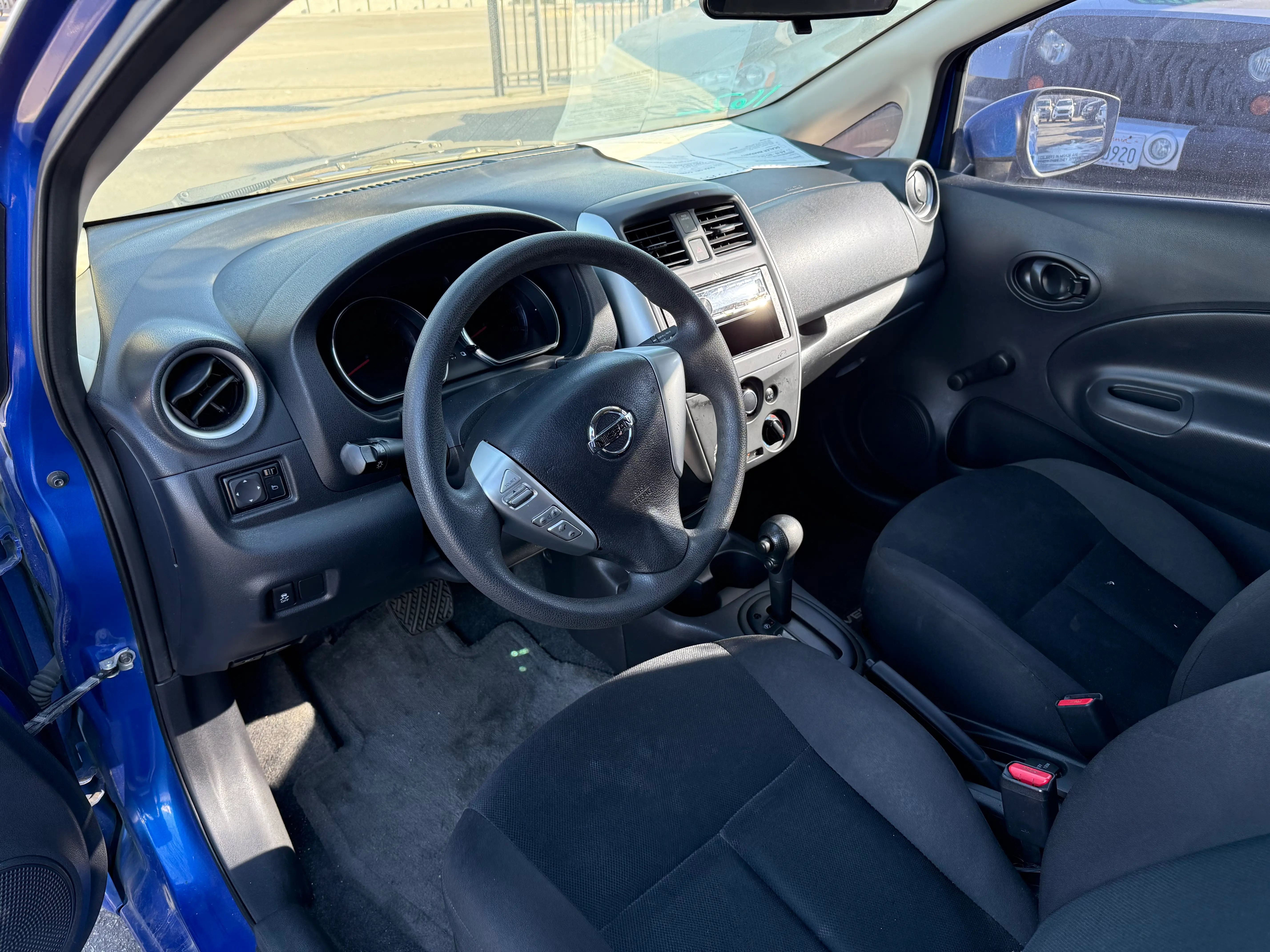 2015 Nissan Versa Note 1.6 S Plus CVT photo 3