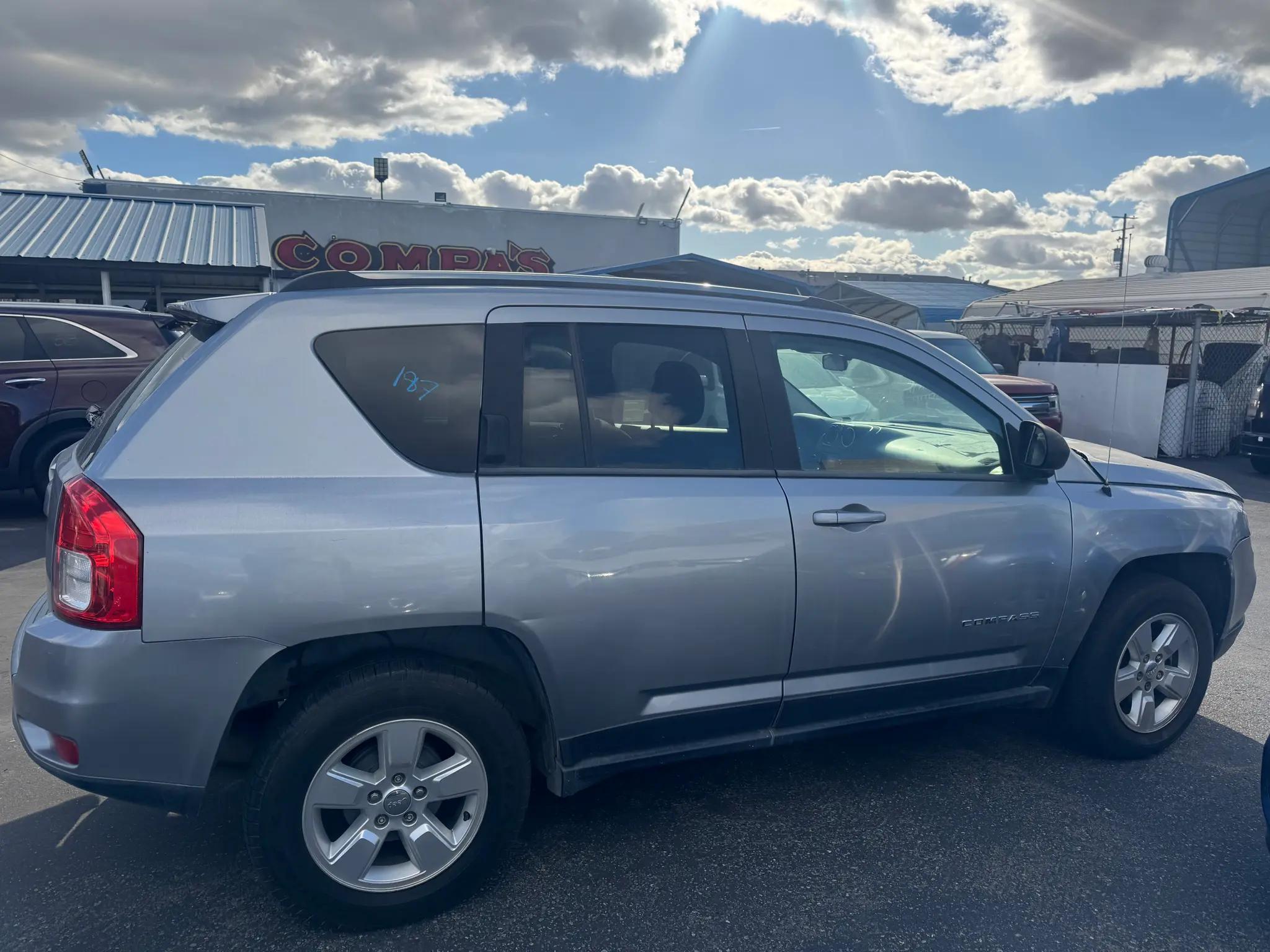 2014 Jeep Compass Sport photo 3